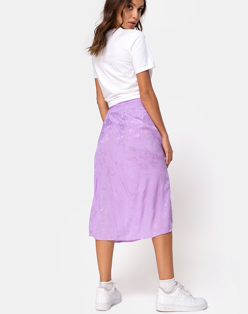 Image de la jupe midi Saika en satin rose Lilas