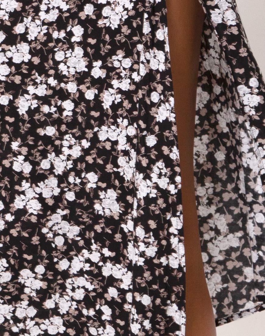 Image de la jupe midi Saika en fleurs sauvages foncées