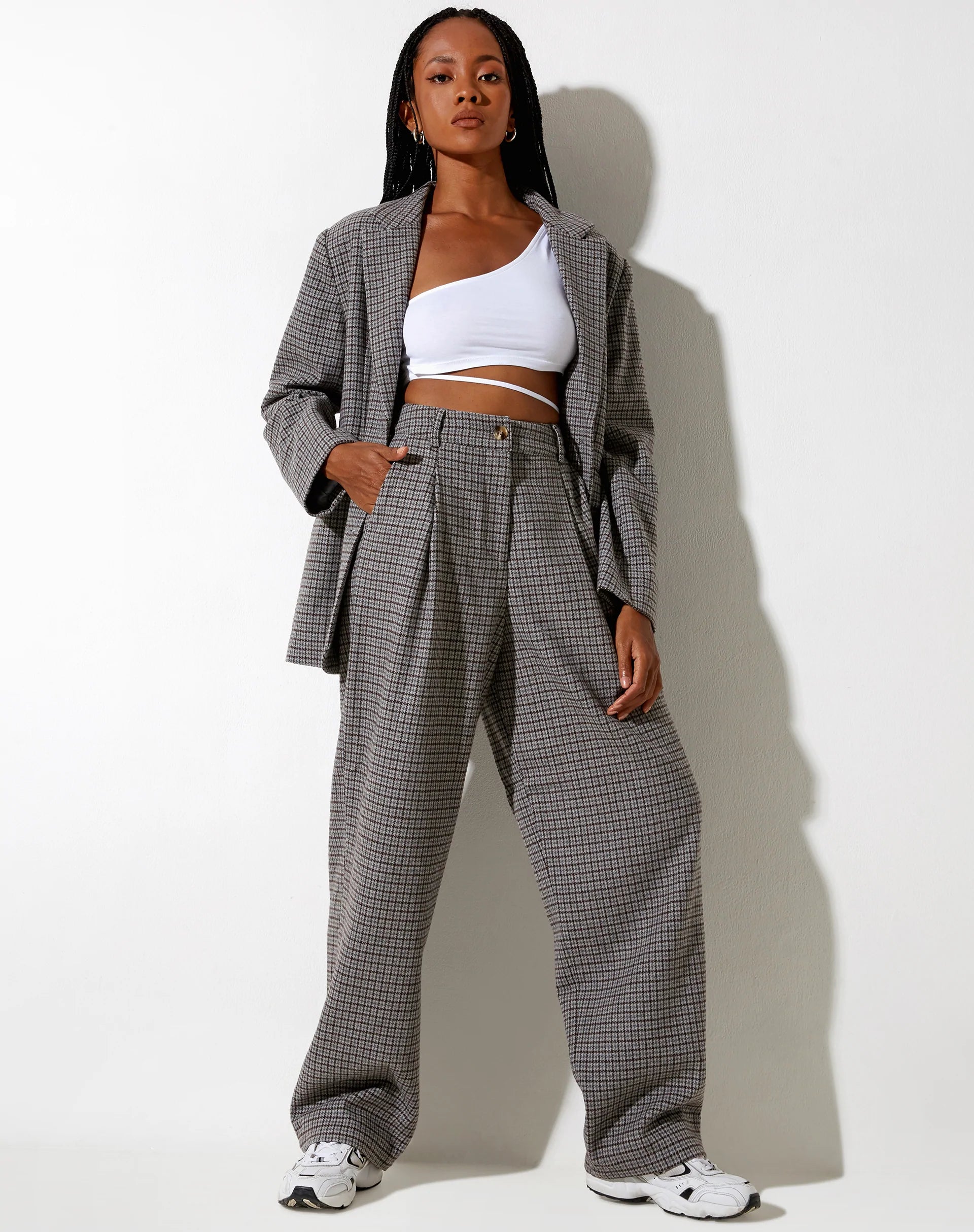 Image du pantalon Sakila en laine gris et noir