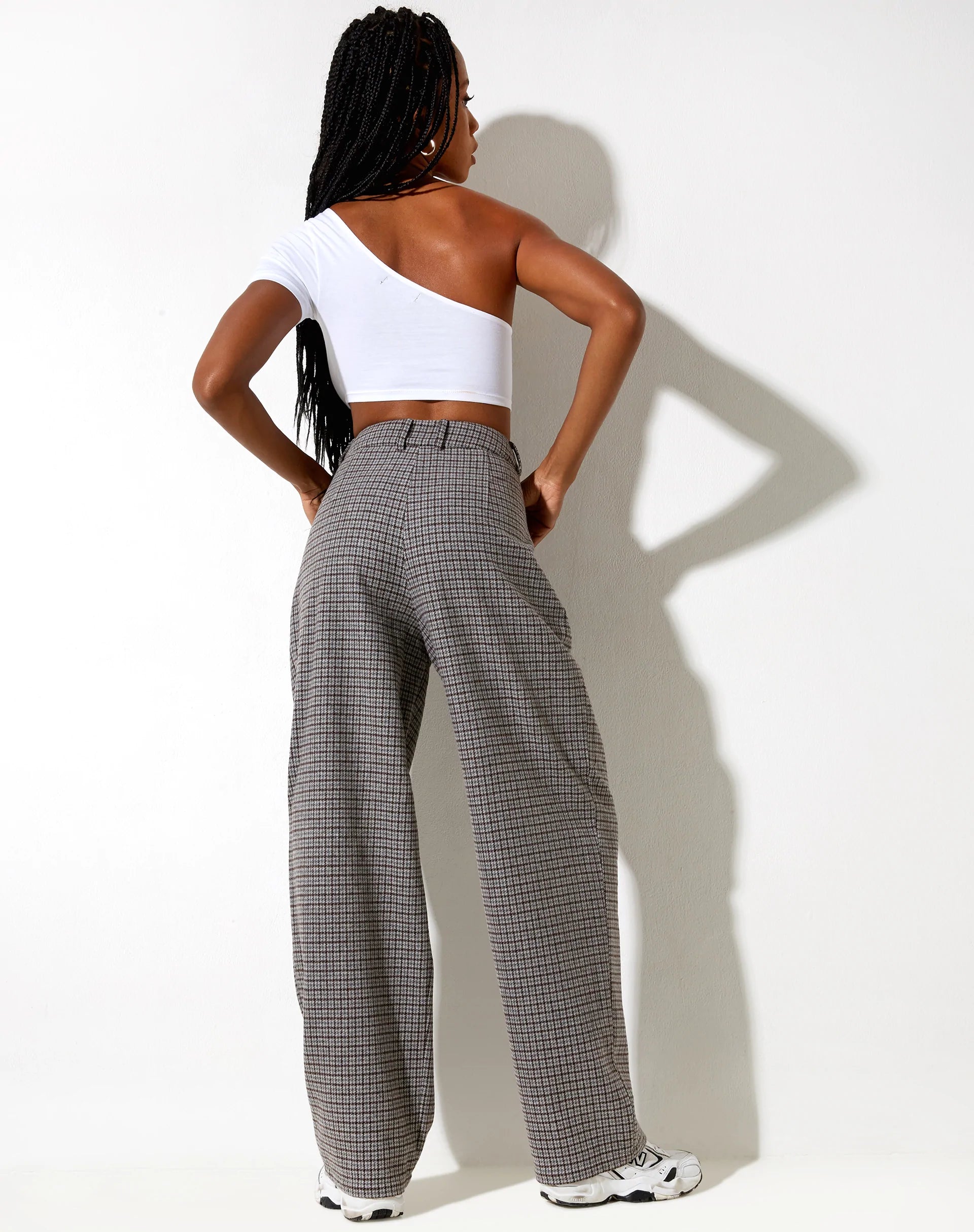 Image du pantalon Sakila en laine gris et noir