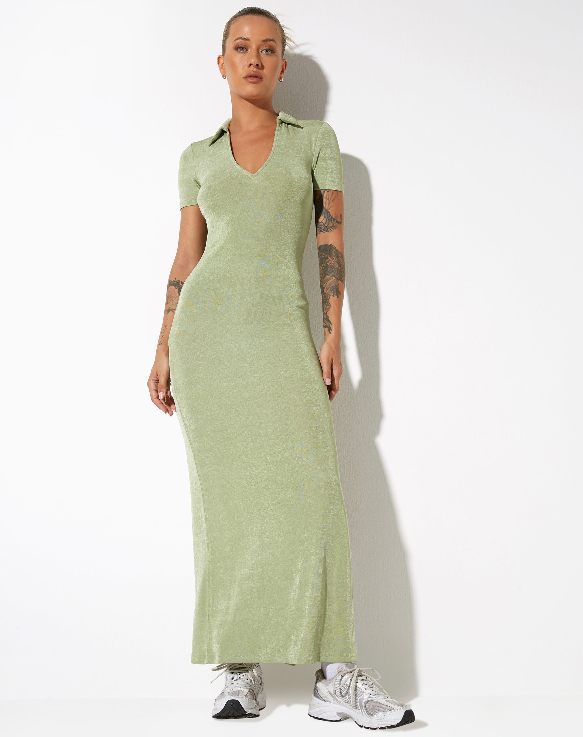 image de Savita Maxi Dress in Crepe Seafoam Green