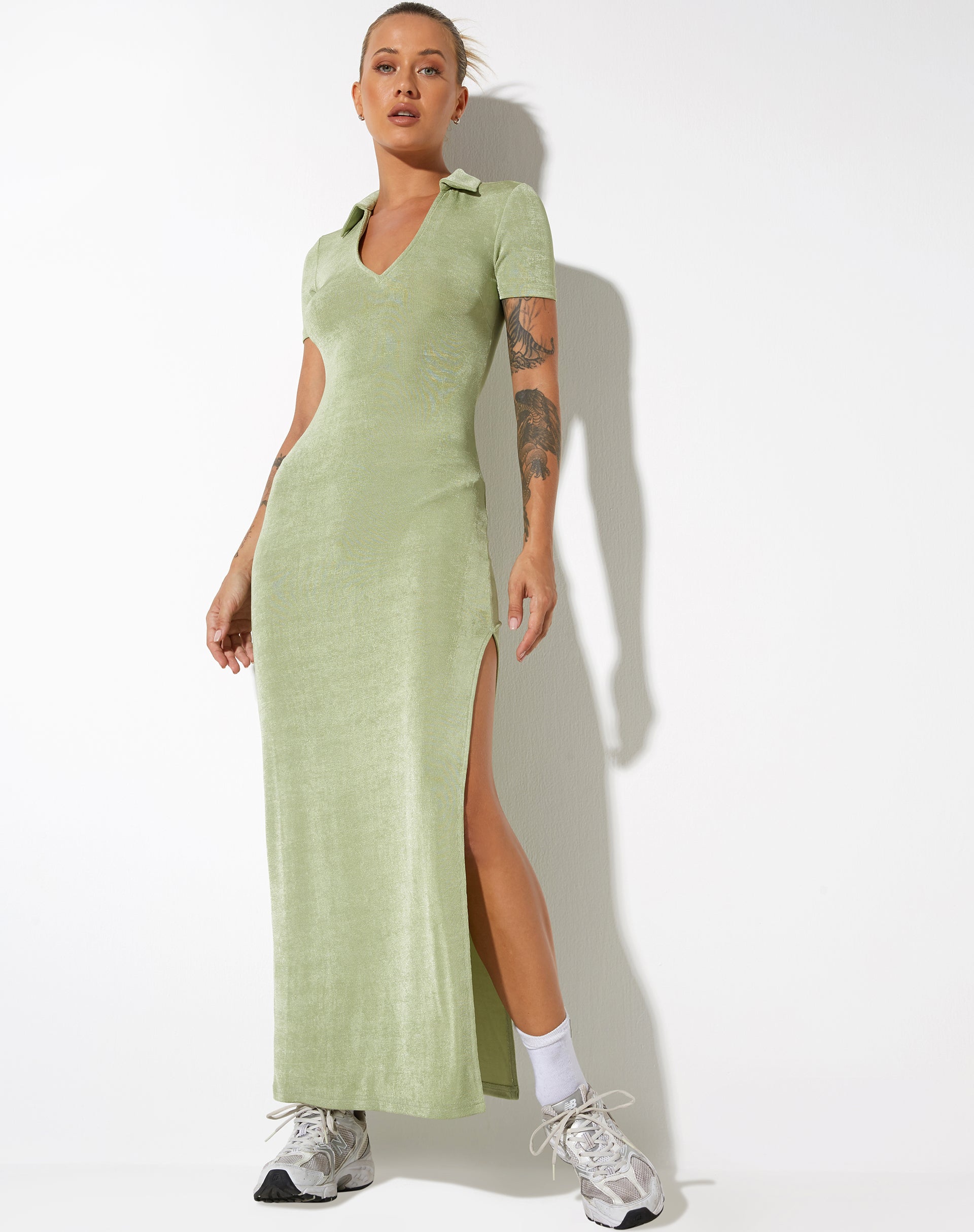 image de Savita Maxi Dress in Crepe Seafoam Green