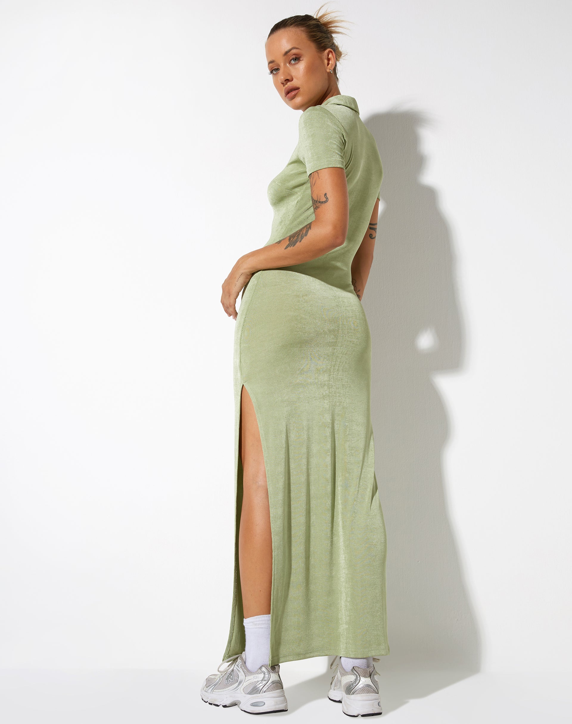 image de Savita Maxi Dress in Crepe Seafoam Green