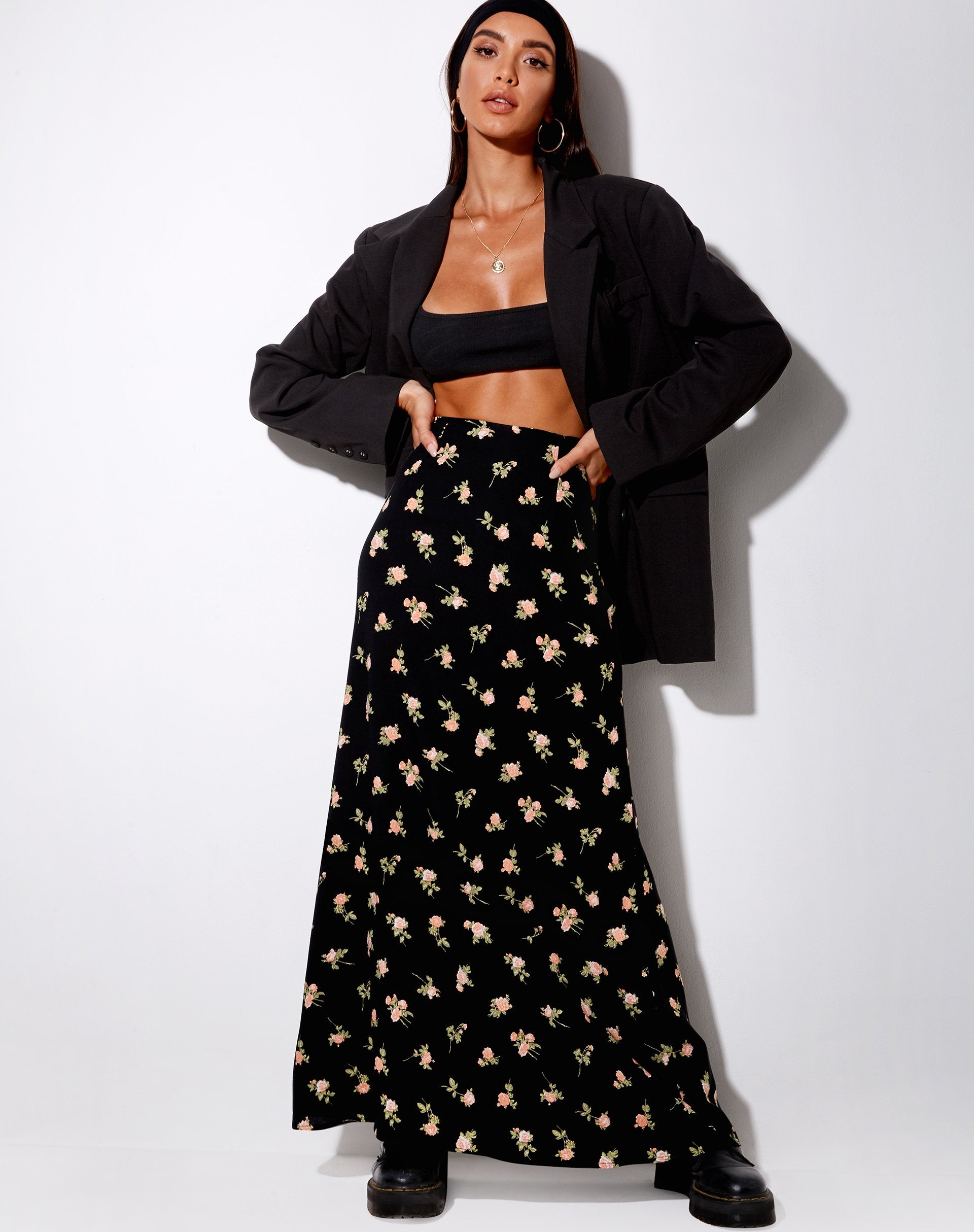 Image de Sayan Maxi Skirt in Rose Garden Black