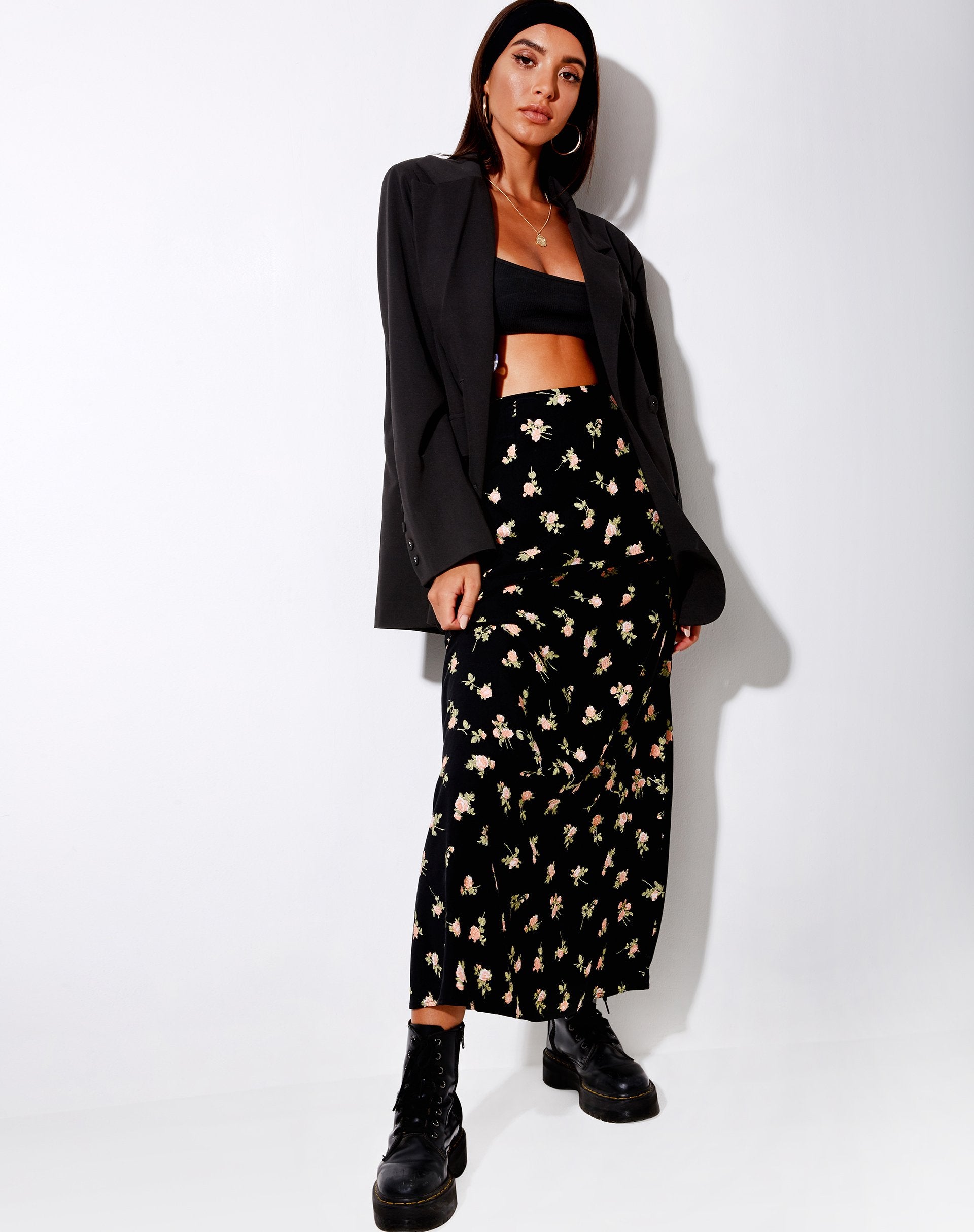 Image de Sayan Maxi Skirt in Rose Garden Black
