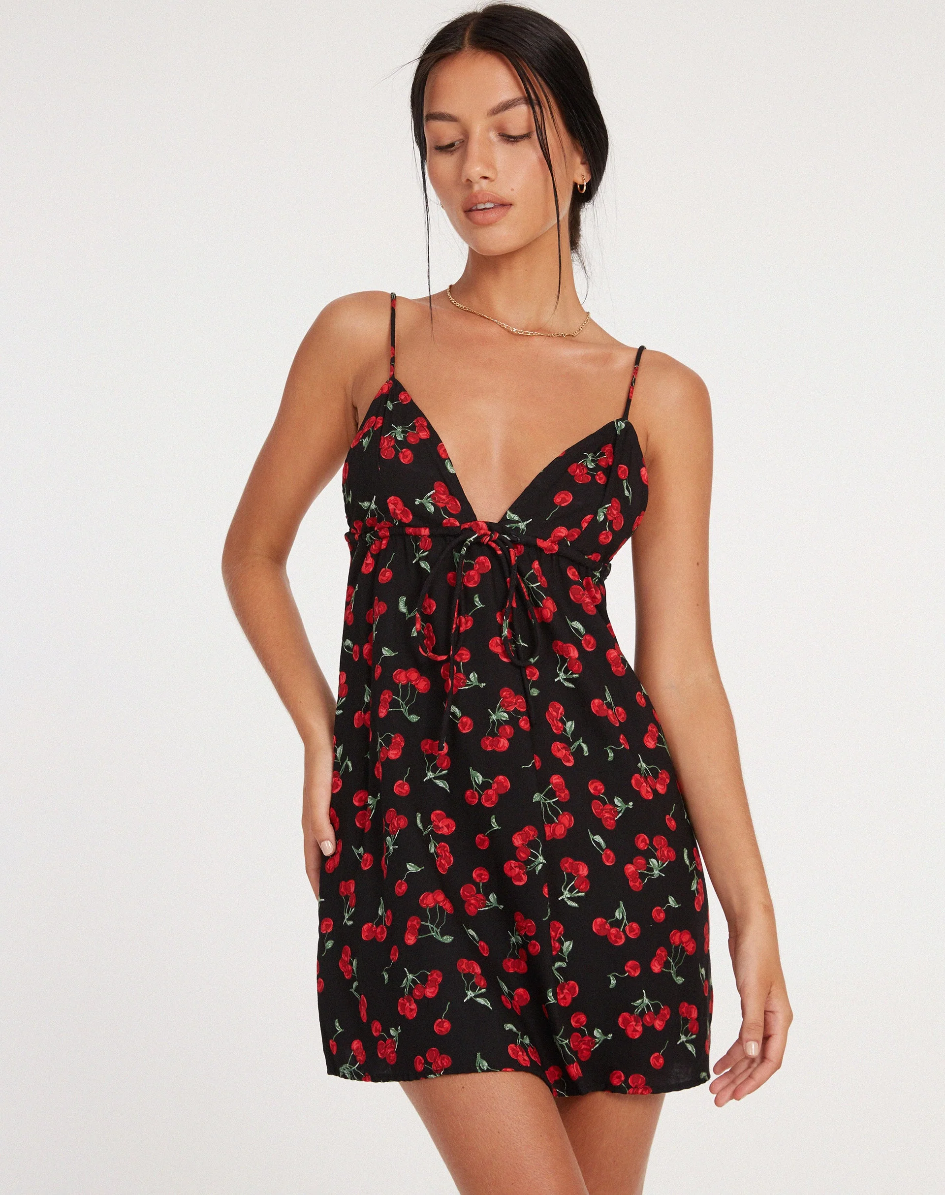 Image de la mini robe Senora en cerises noires