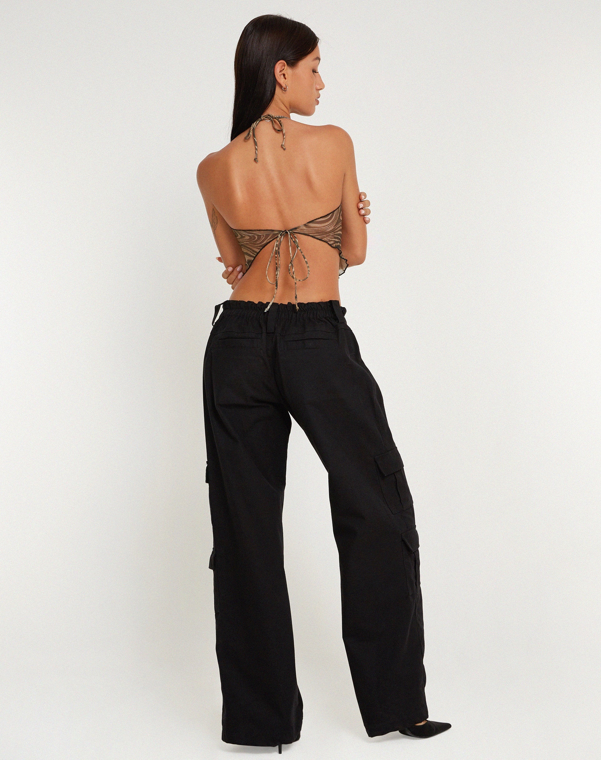 image de Shaman Halterneck Butterfly Top in Cheetah Brown