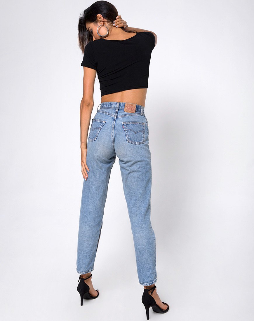 Image de Shim Cutout Crop Top en noir