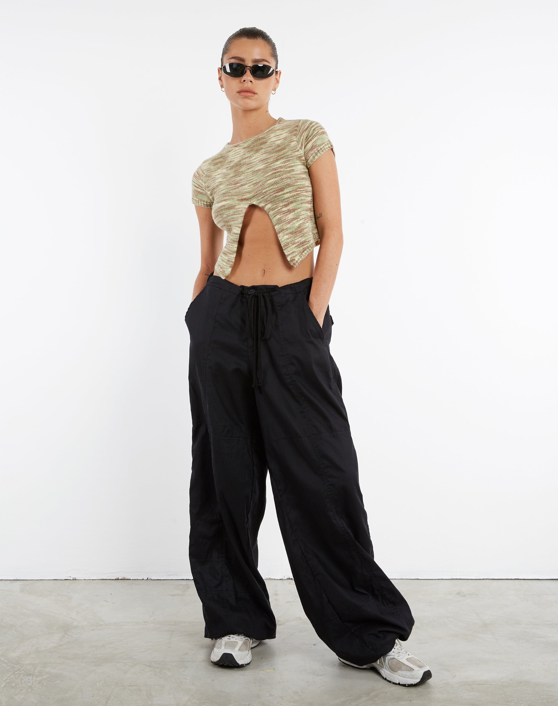 Image de MOTEL X JACQUIE Phil Pantalon à jambes larges en noir