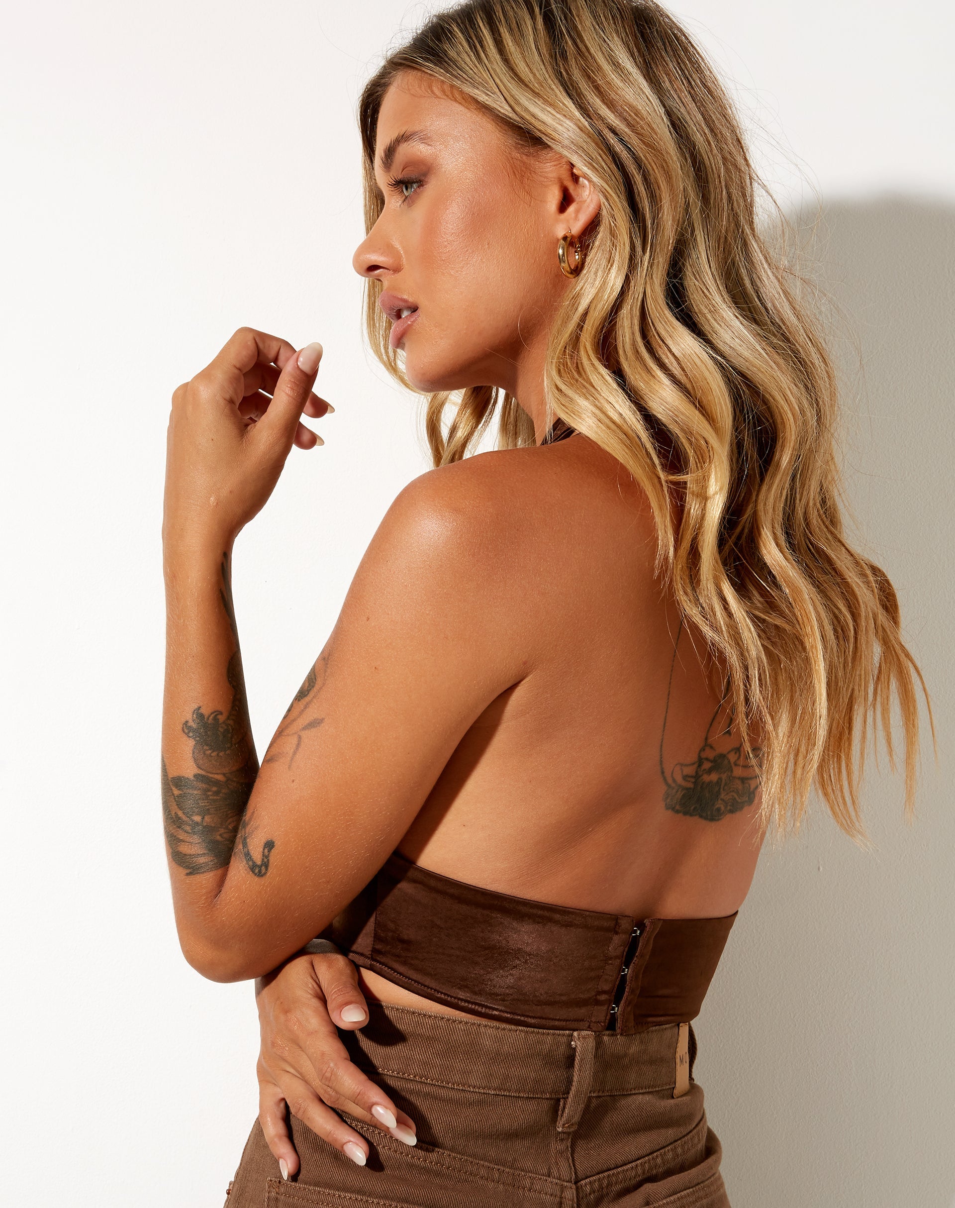 Image de Silta Crop Top in Satin Chocolate