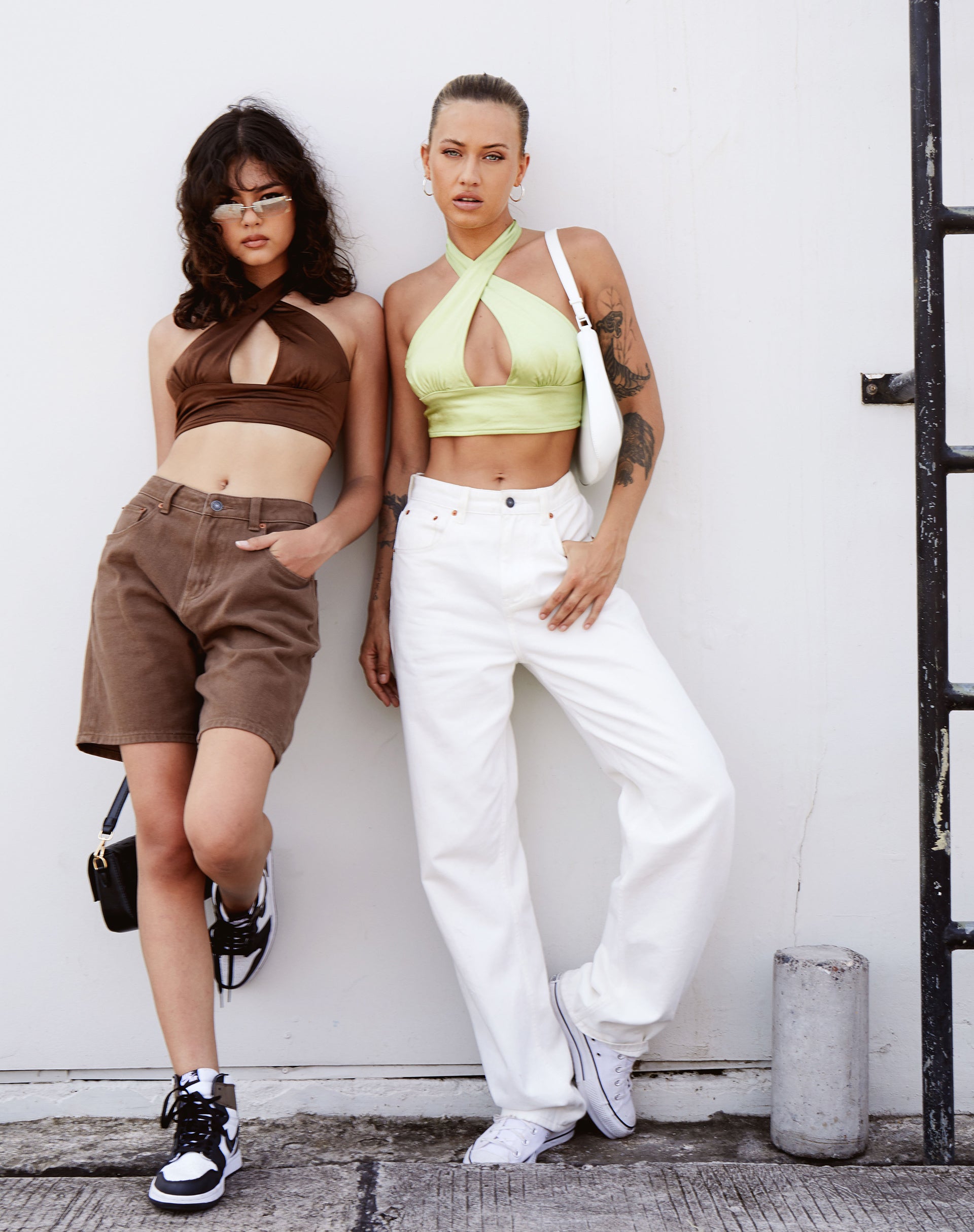 Image de Silta Crop Top in Satin Chocolate