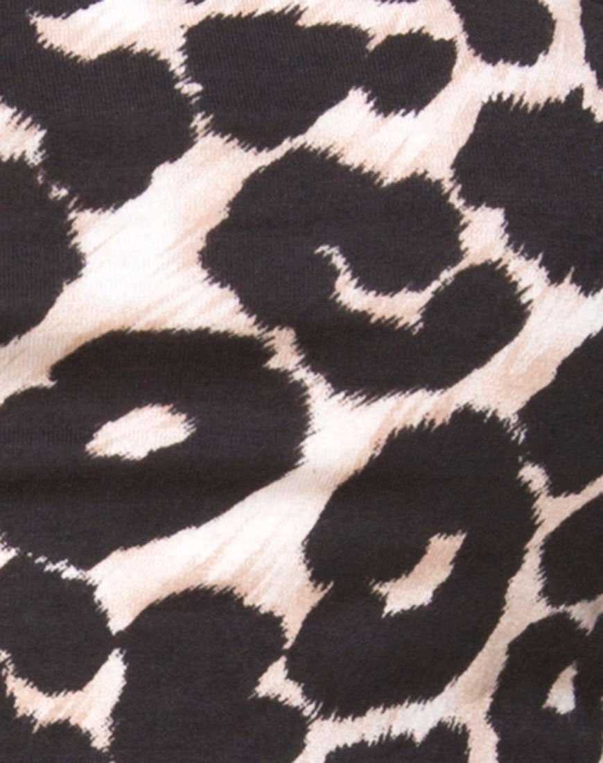 Image de Sinex Cutout Crop Top in Oversize Jaguar
