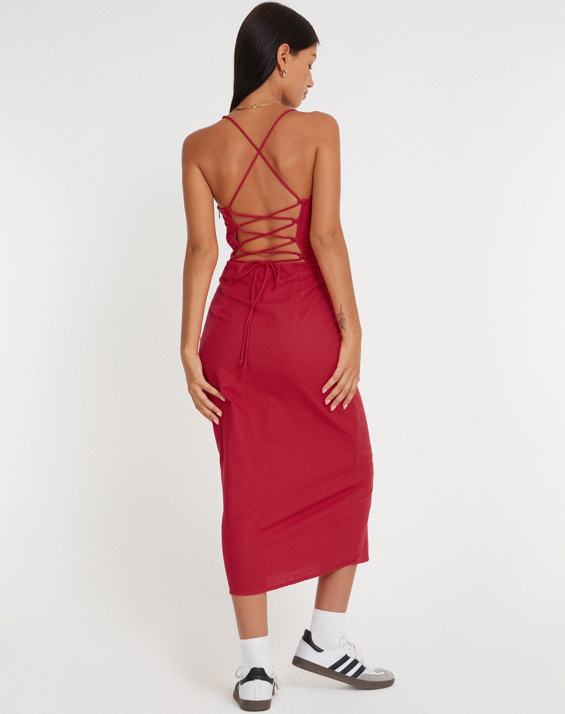 image de Sky Midi Dress in Tango Red