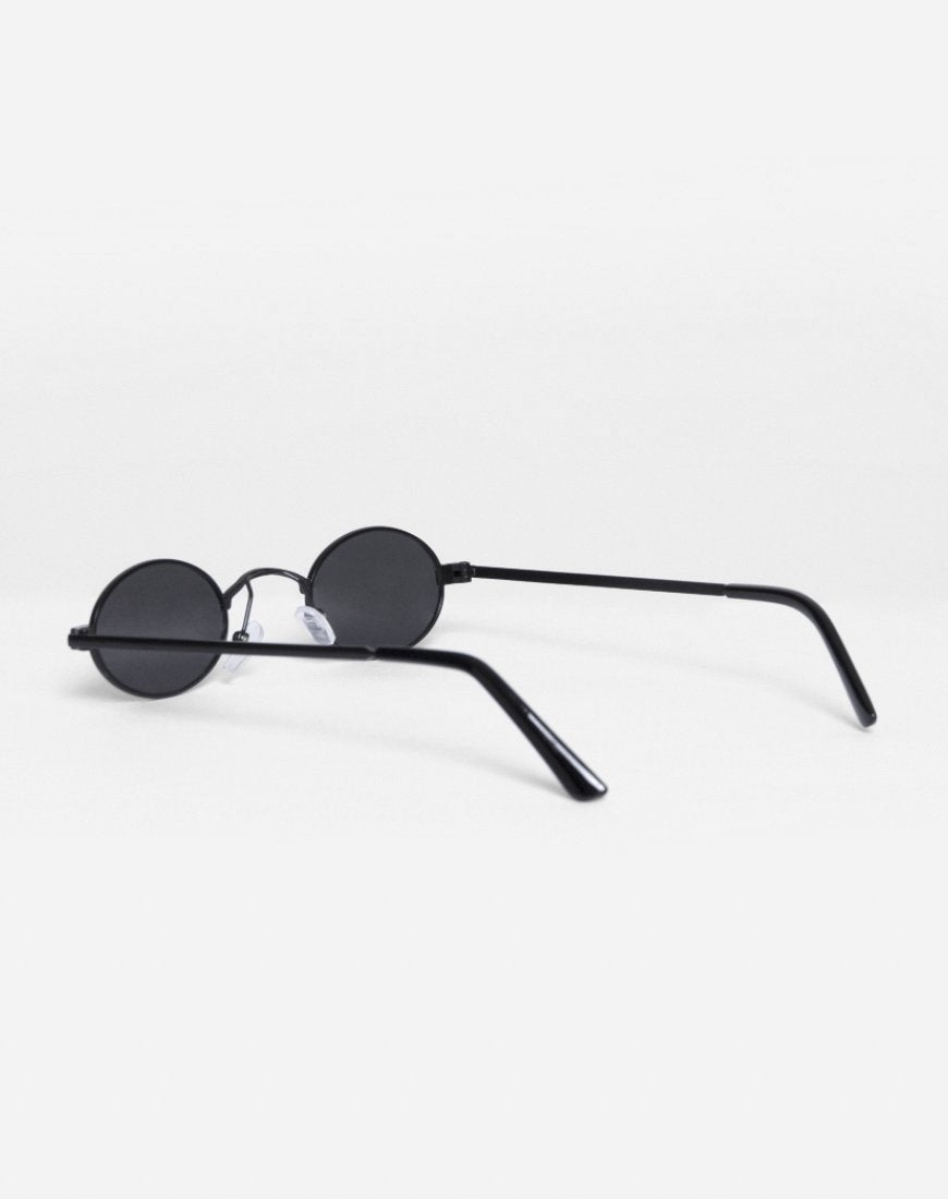 Lunettes de soleil Sofia en noir