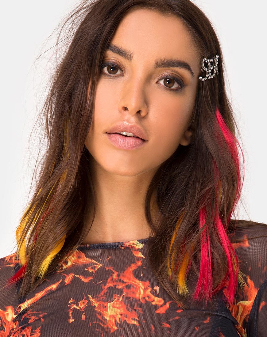 Extension de cheveux en orange flamme brûlée par The Unicorn Glow