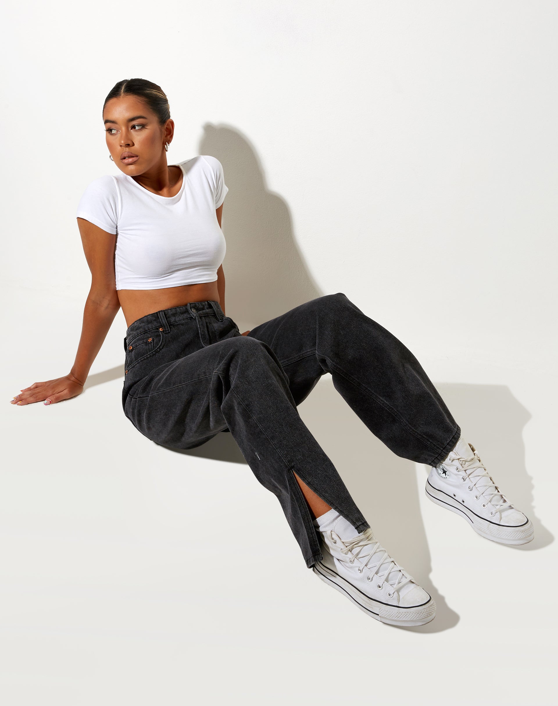 Image de la paire de jeans Split Parallel en noir délavé