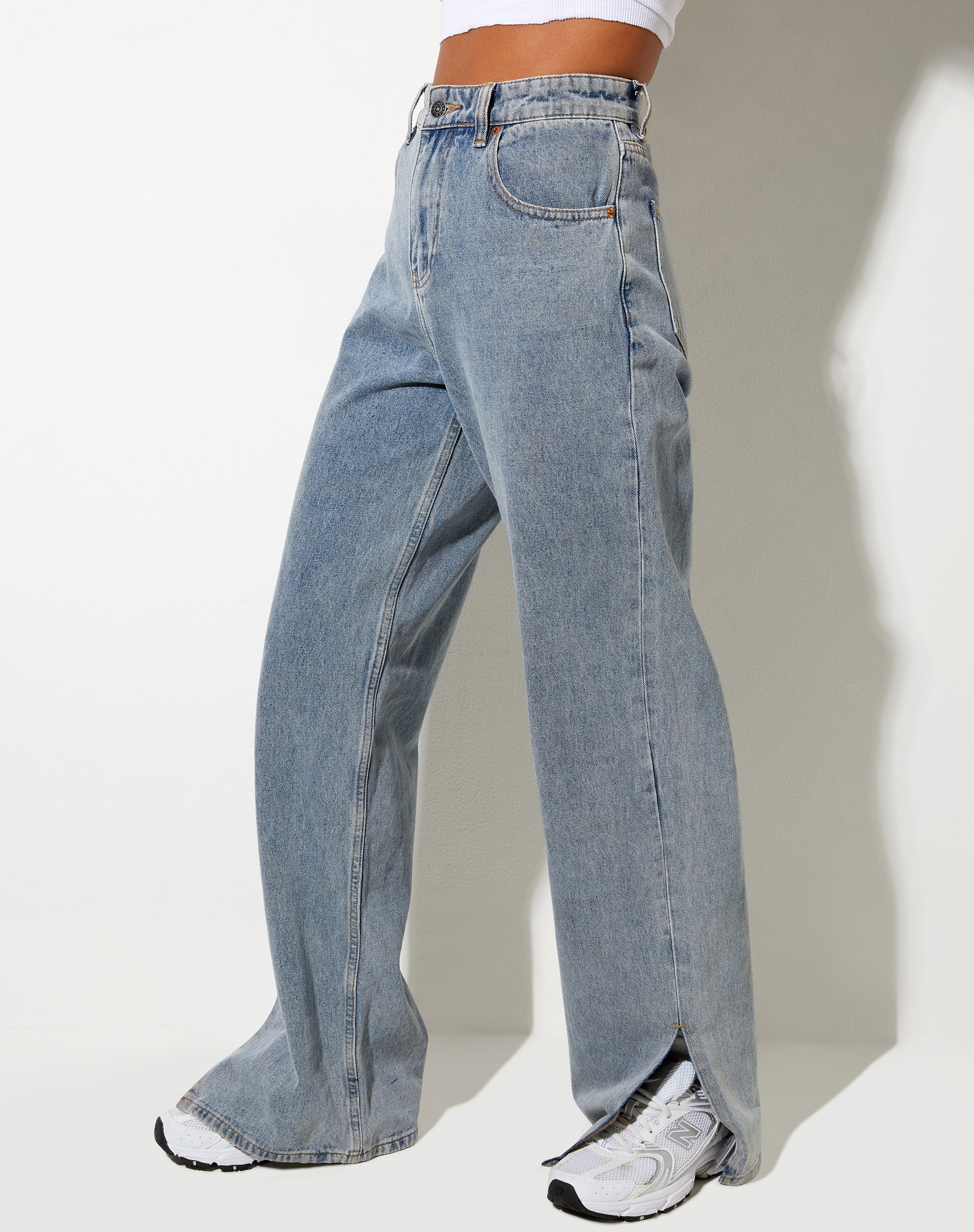 Image de Split Parallel Jeans en Light Blue Wash