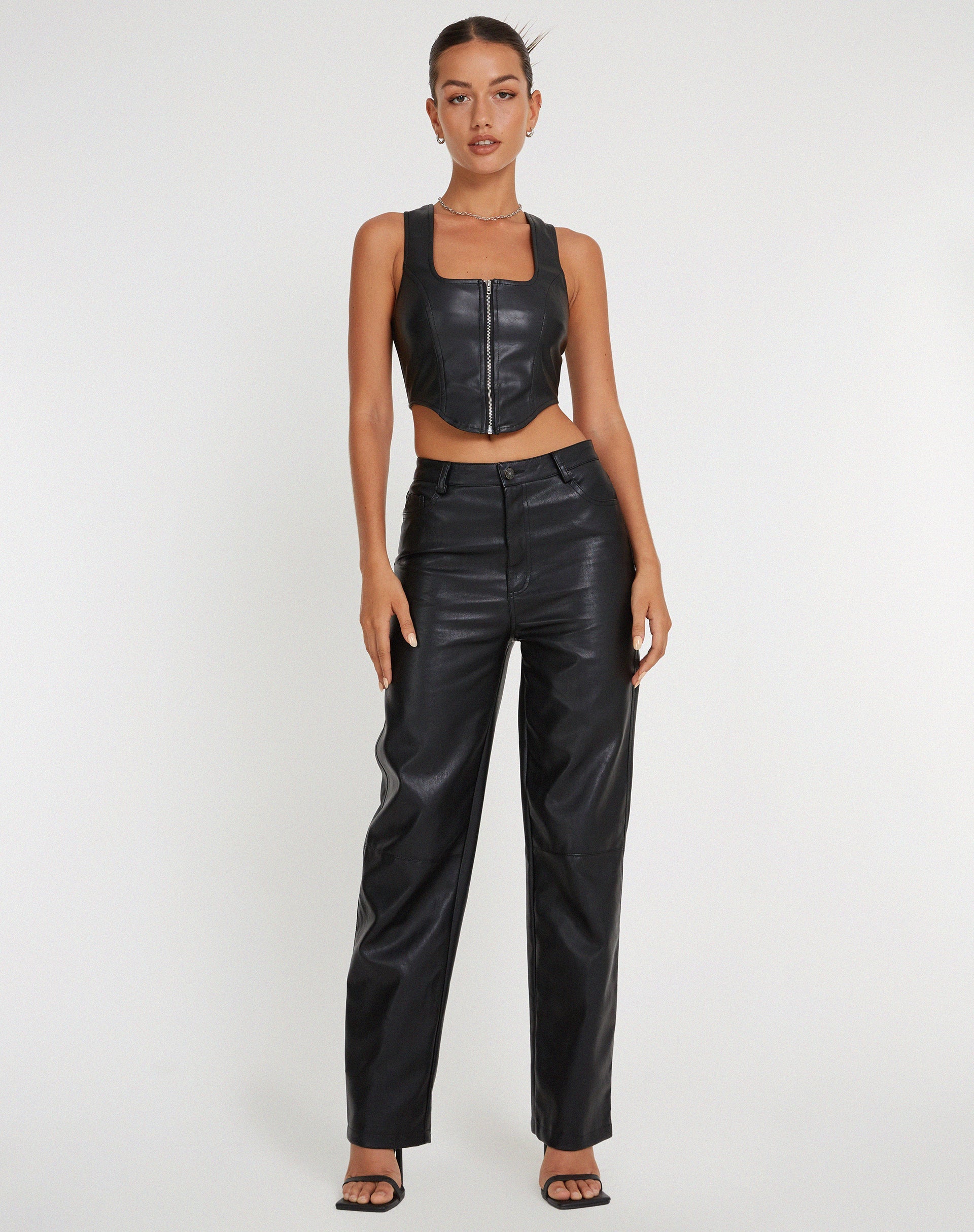 image de Zova Wide Leg Trouser in Pu Black