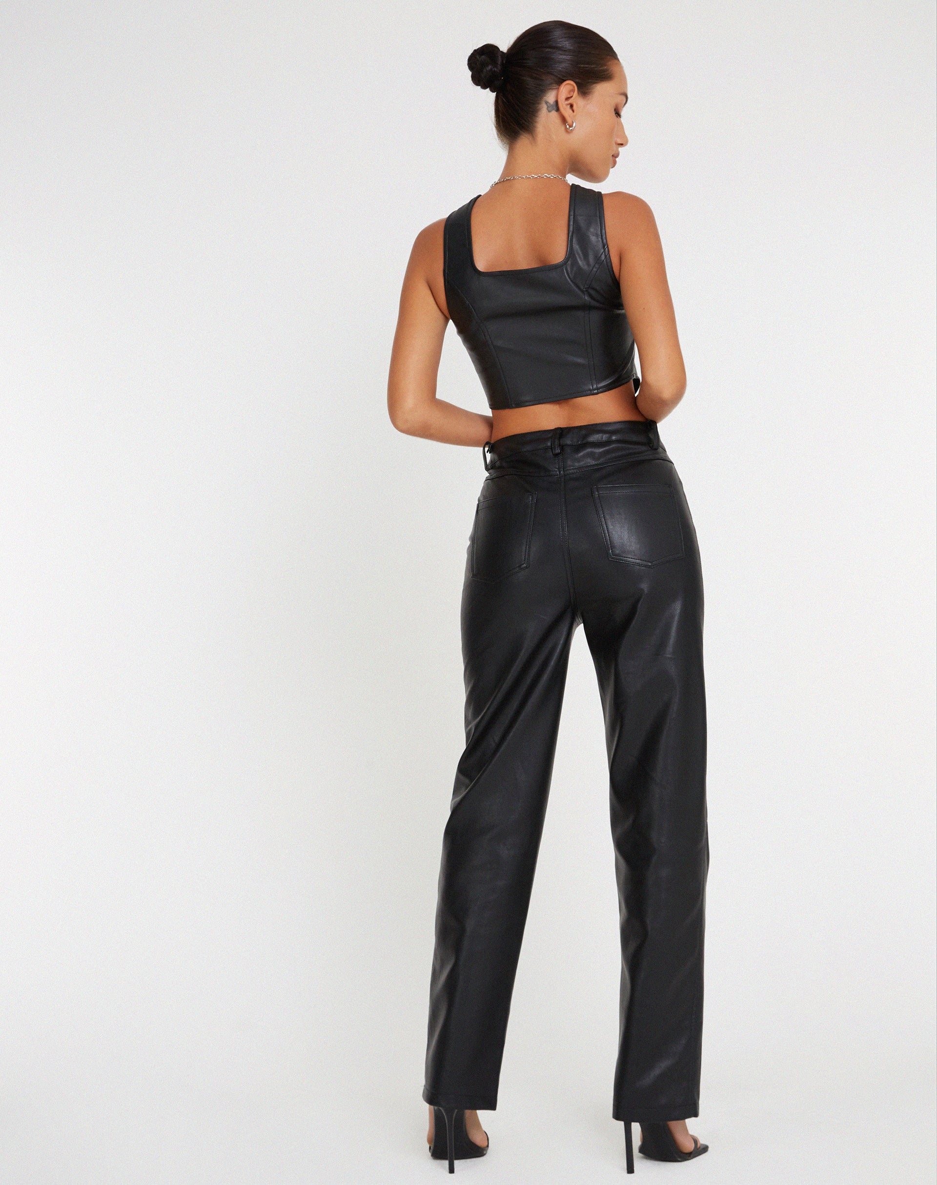 image de Zova Wide Leg Trouser in Pu Black