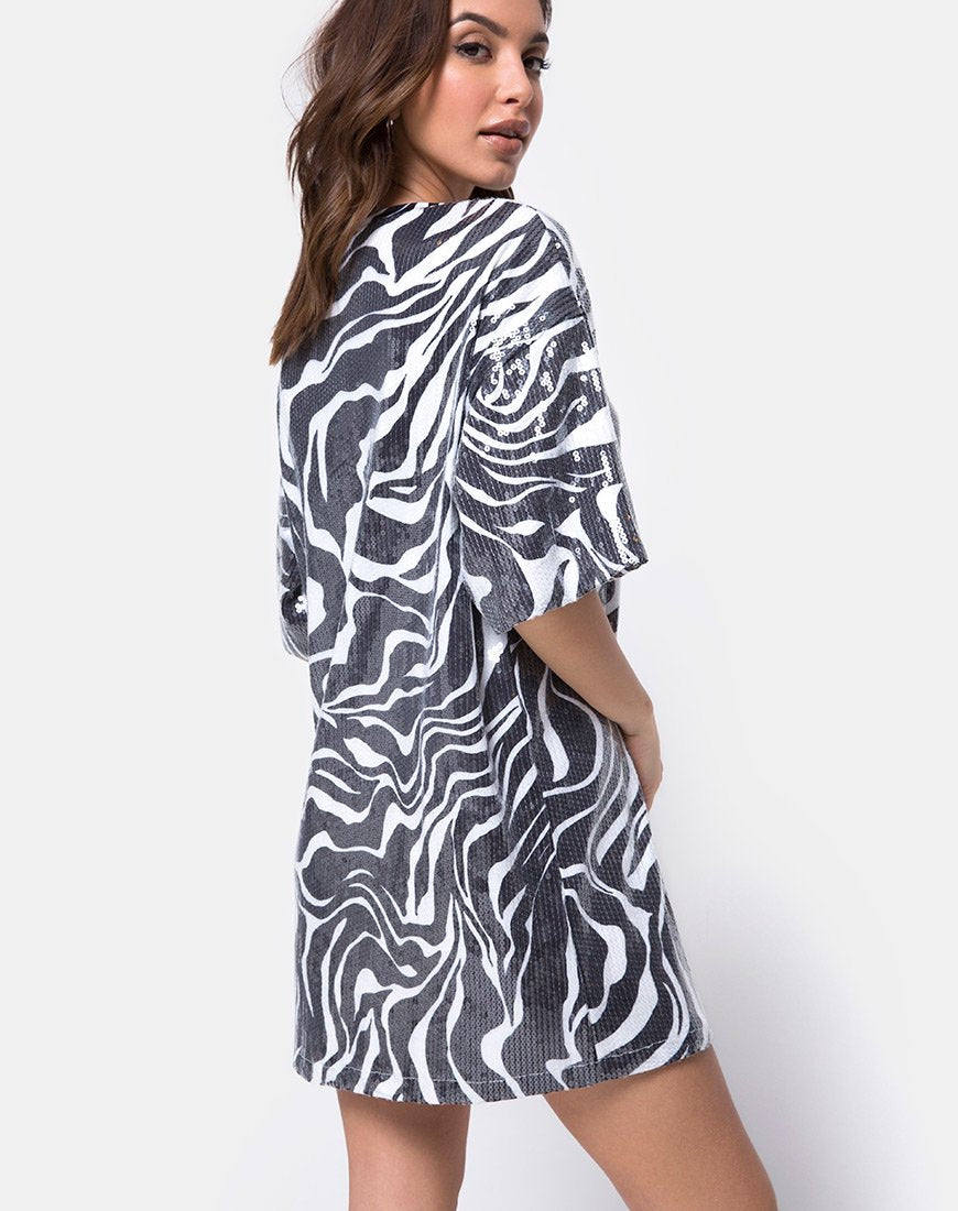 Image de Sunny Kiss Oversize Tee in Trippy Zebra Clear Sequin