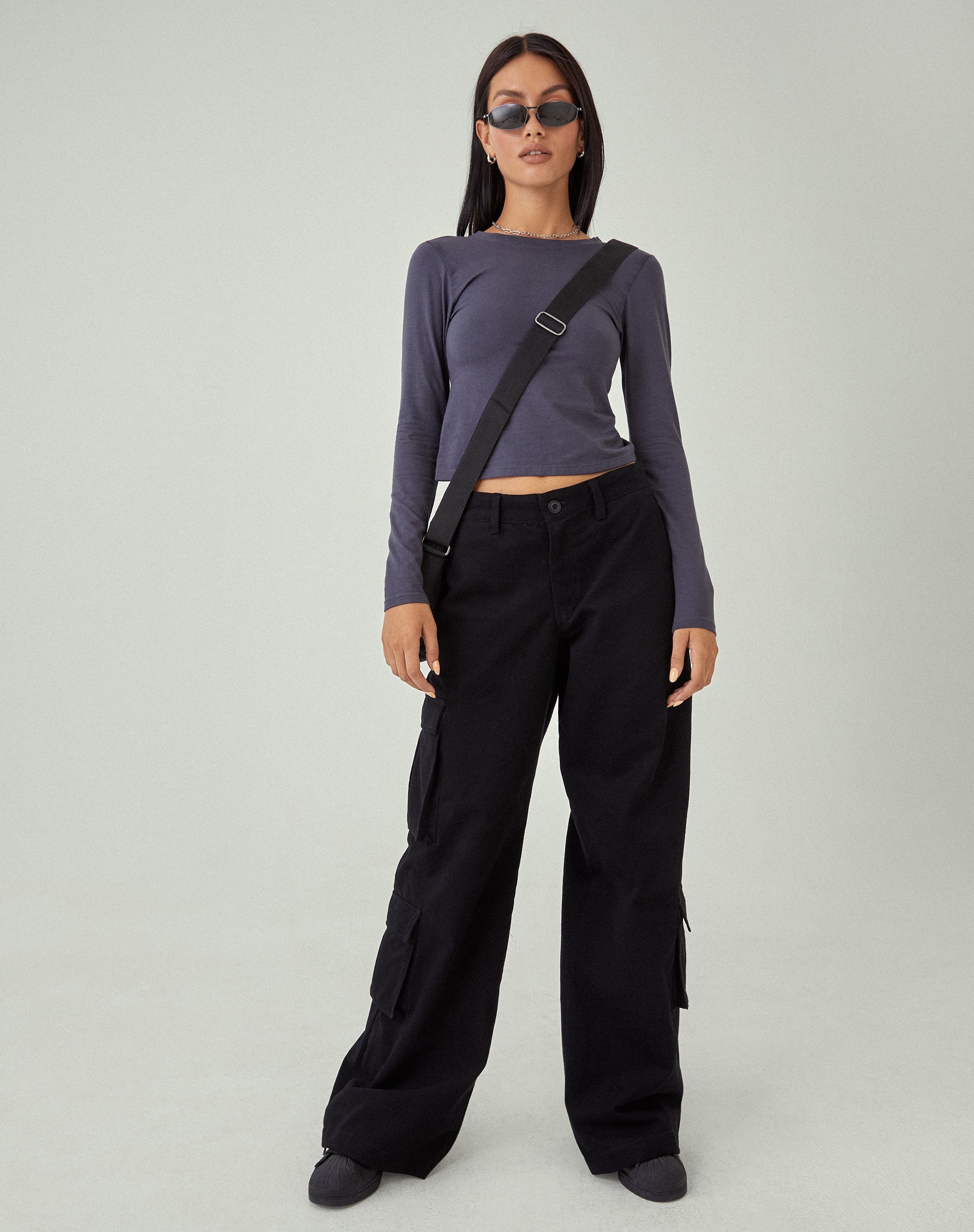 Image de MOTEL X JACQUIE Shan Pantalon à jambes larges en noir