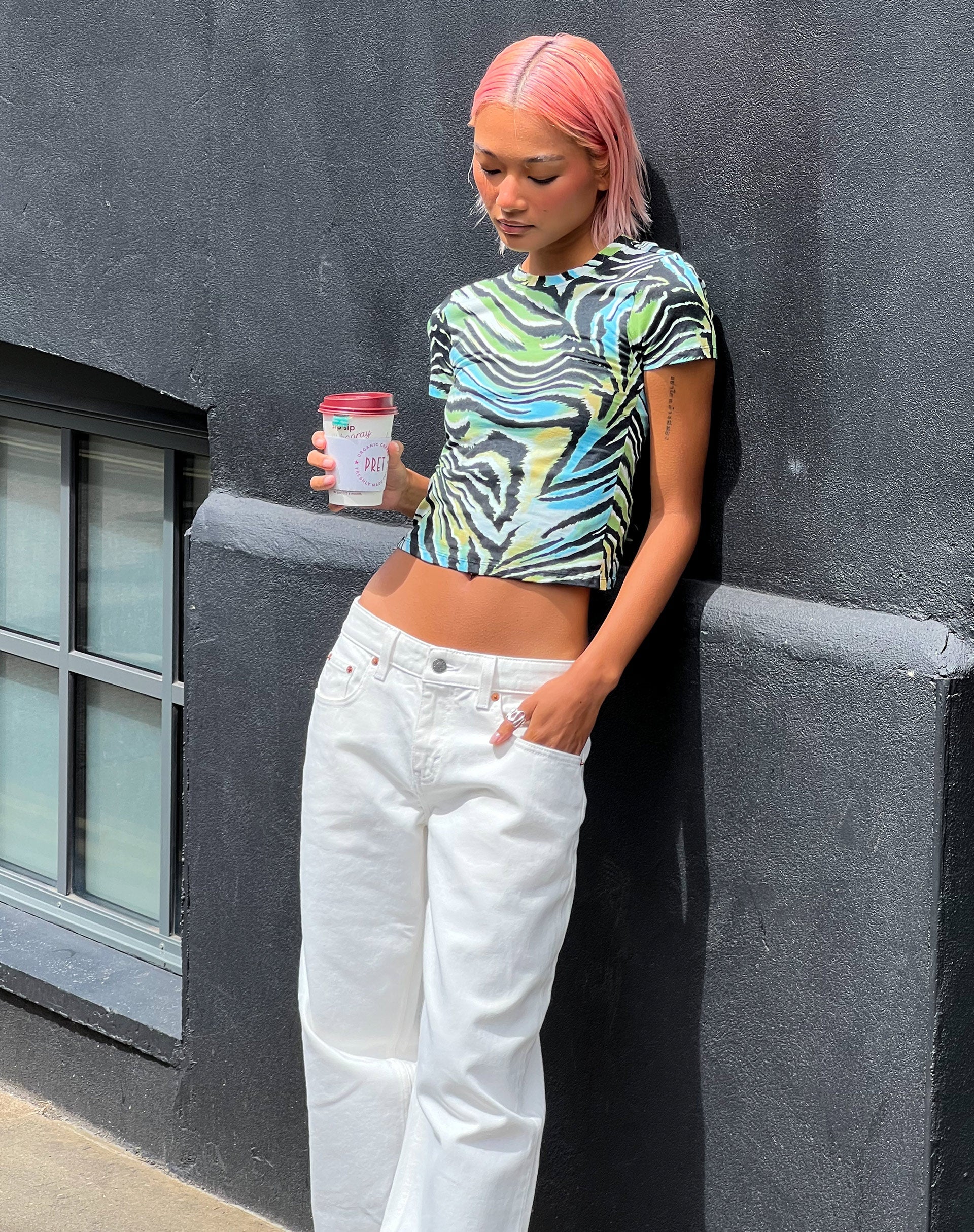 image de Surtie Crop Top in Warped Zebra Blue