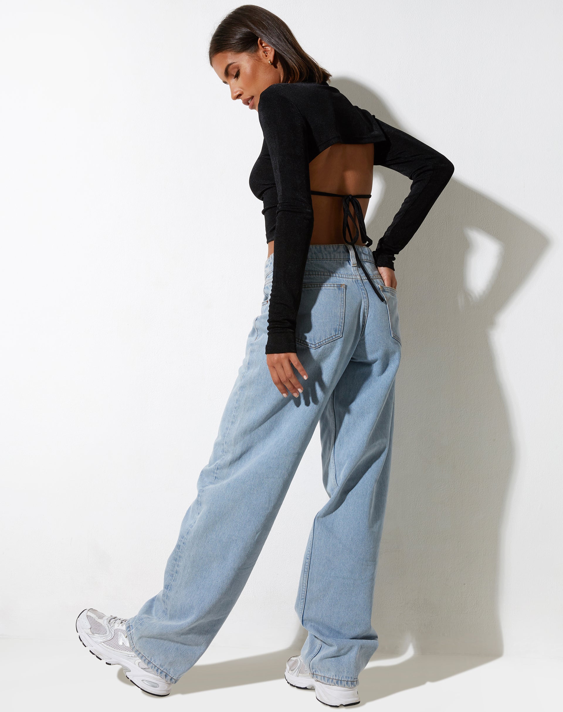 image de Tadita Crop Top in Crepe Black