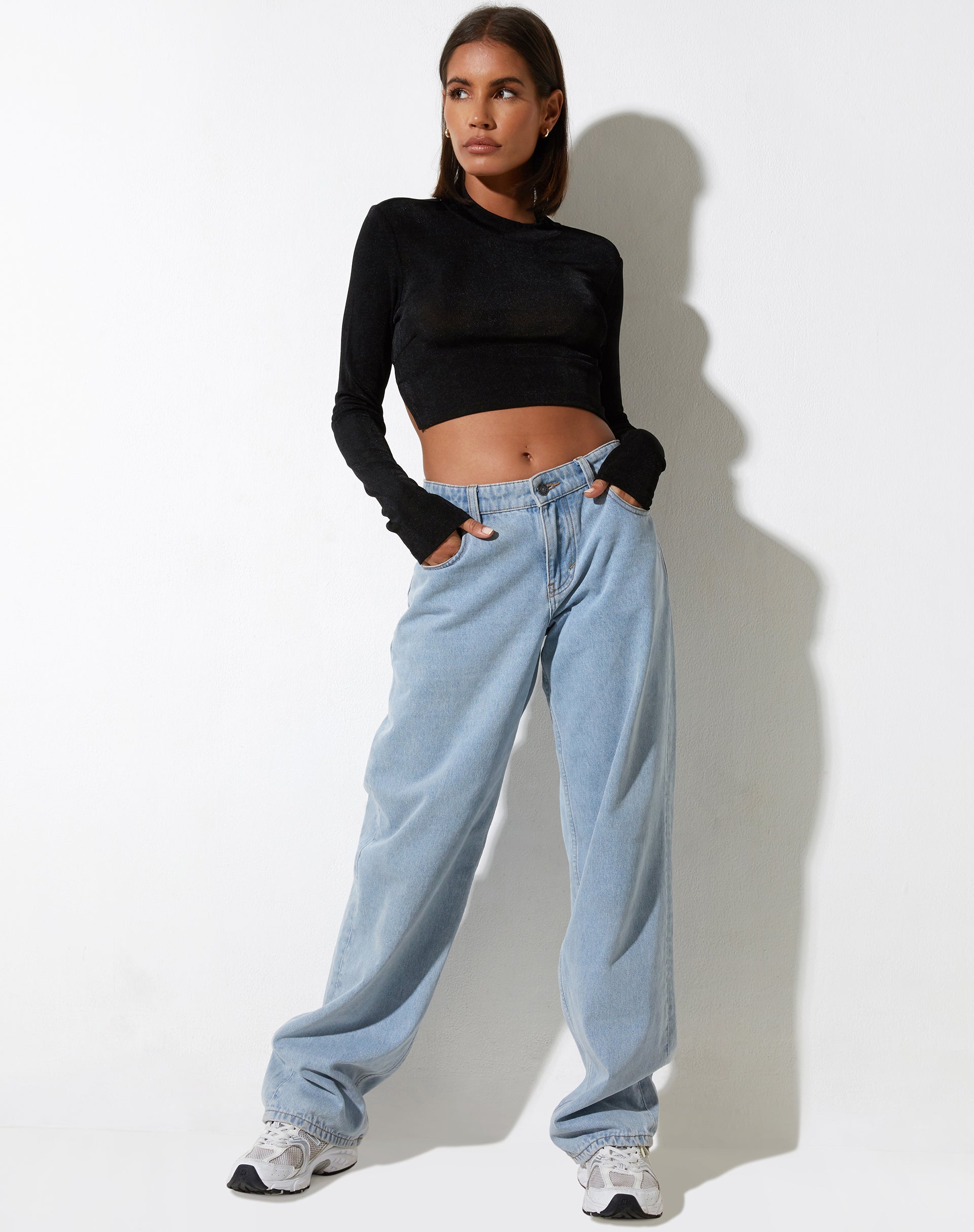 image de Tadita Crop Top in Crepe Black