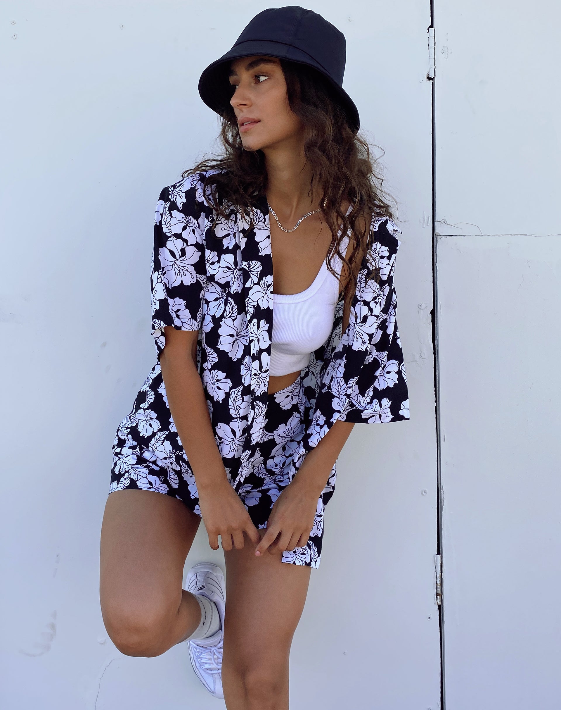 Image de la chemise Taelsa en vacances noir et blanc