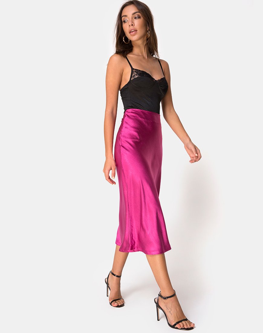 Image de la jupe Tauri en satin magenta