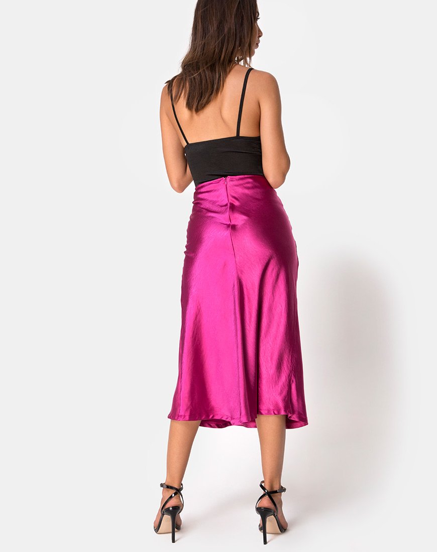 Image de la jupe Tauri en satin magenta