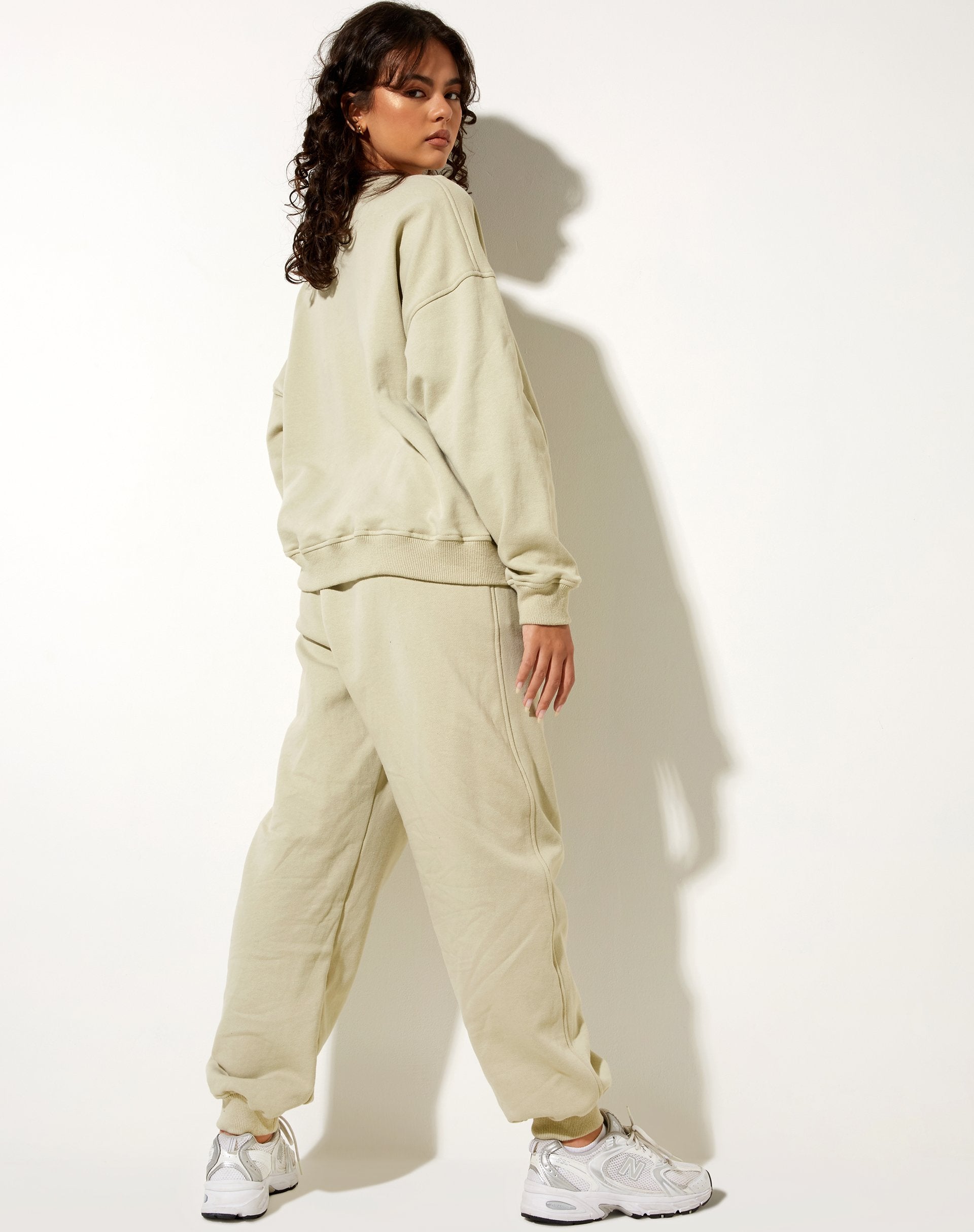 Image of Ted Sweatshirt in Pastel Green Keepin It Casual