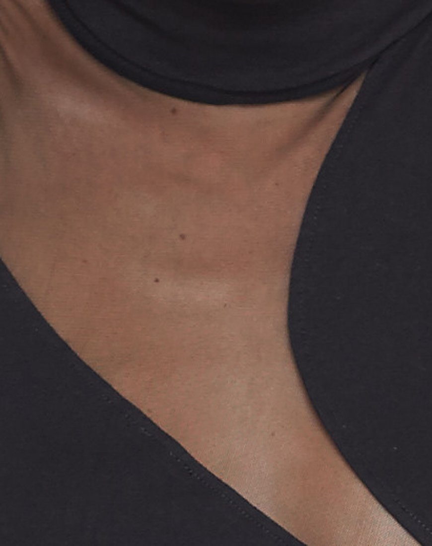 Image de Motel Tempo Tempo Mesh Panel Crop Top in Black