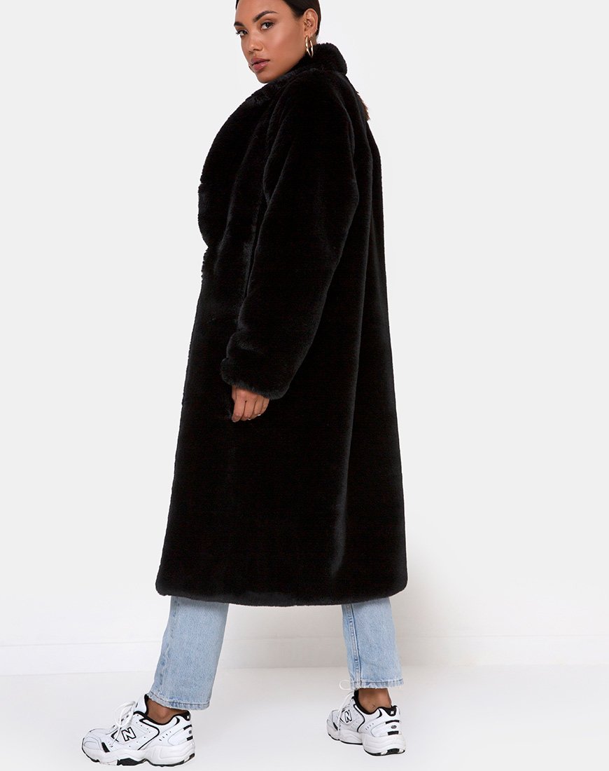 Image de Terence Manteau en noir