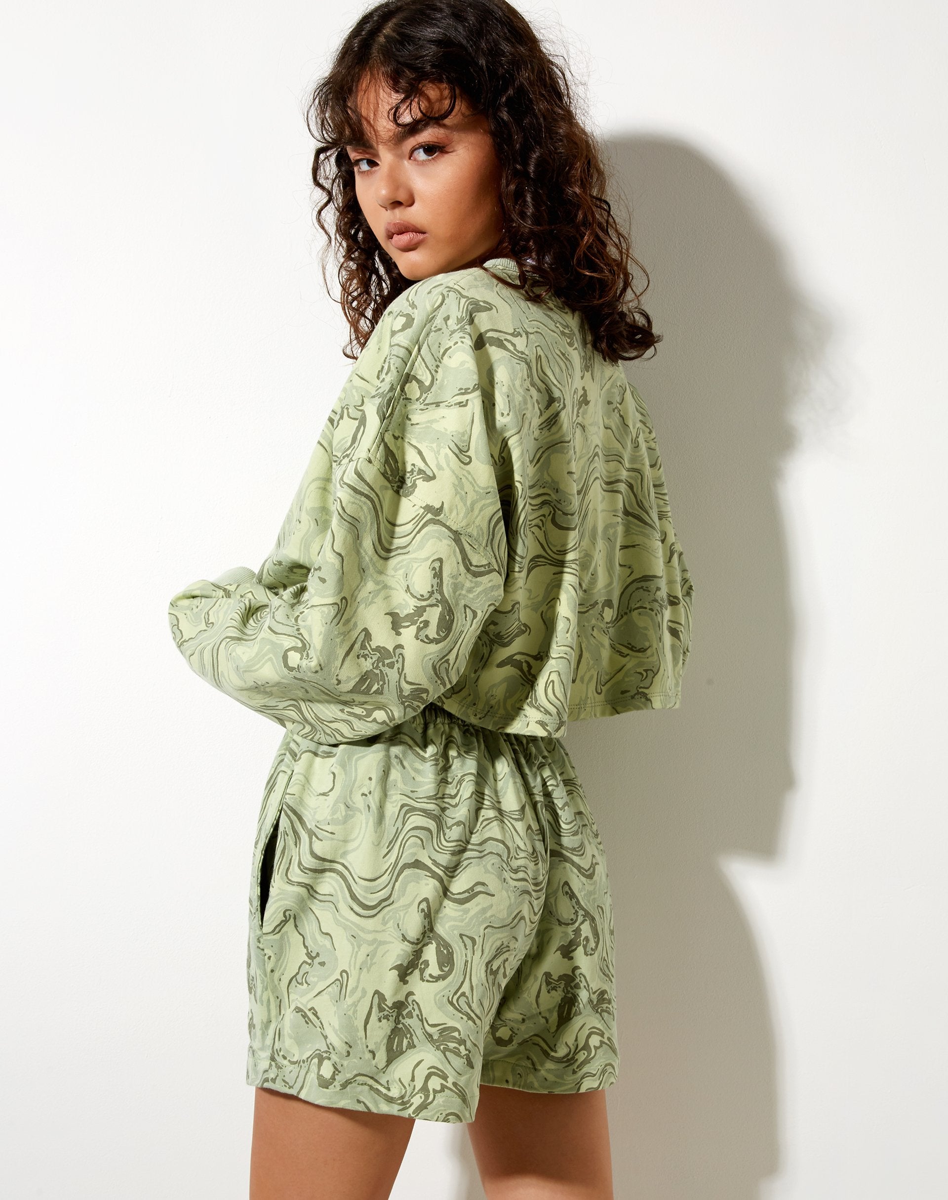 Image du short Terry en vert marbré