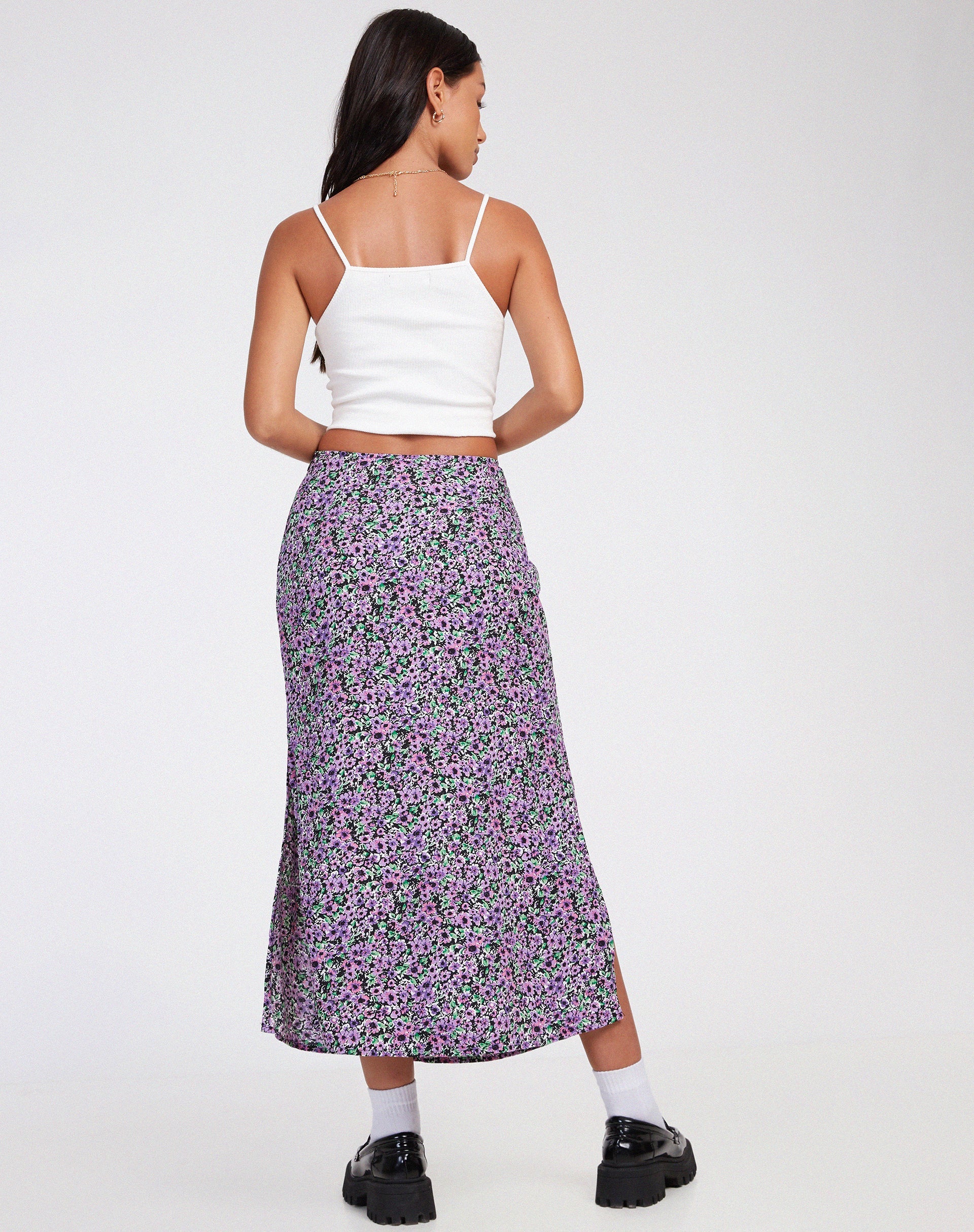 image de Tindra Midi Skirt in Lilac Blossom