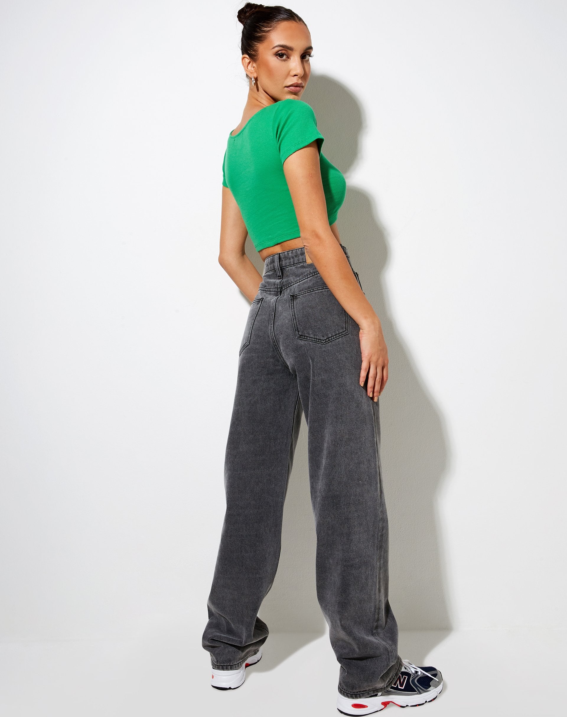 Image de Tindy Crop Top in Rib Fun Green Bellissimo