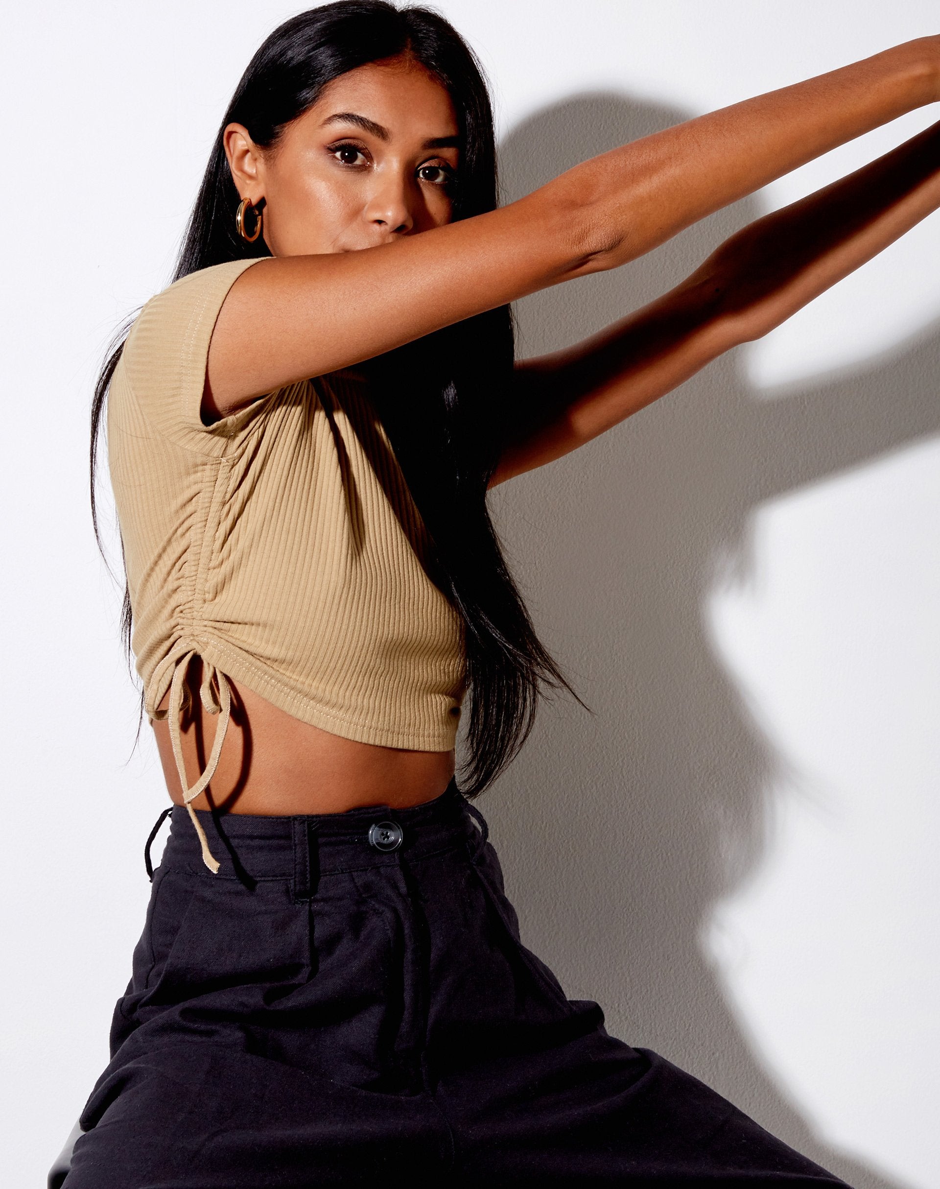 Image de Tiner Crop Top in Rib Cocoa