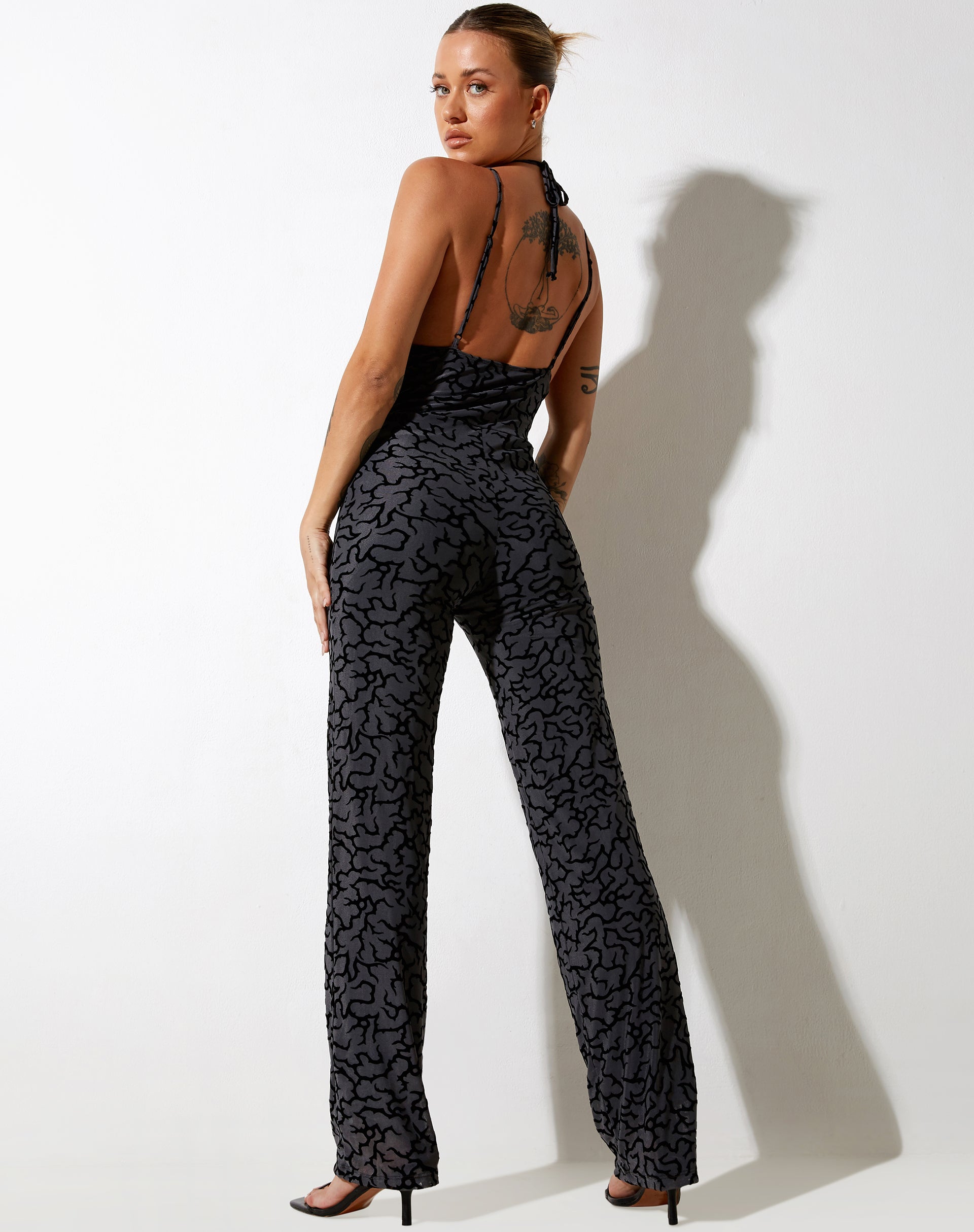 Image de Trubi Jumpsuit in Tribal Flock
