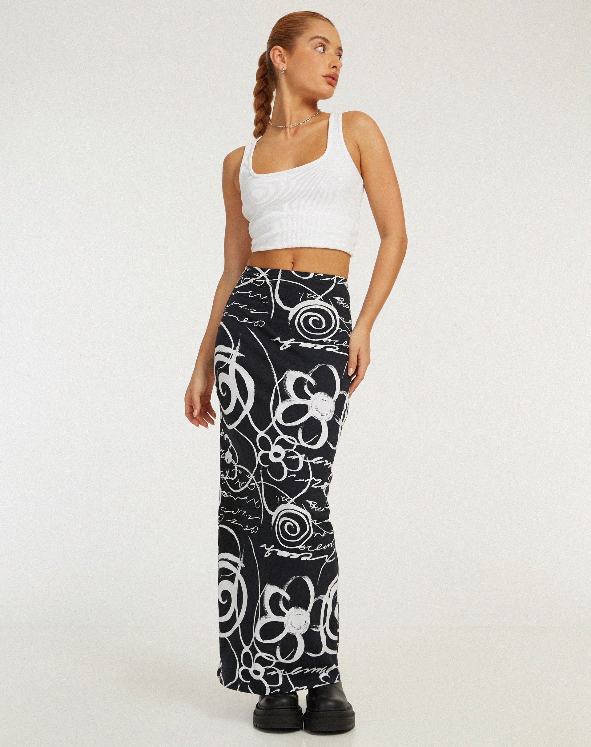 image de Tsuna Maxi Skirt in Mono Doodle Black