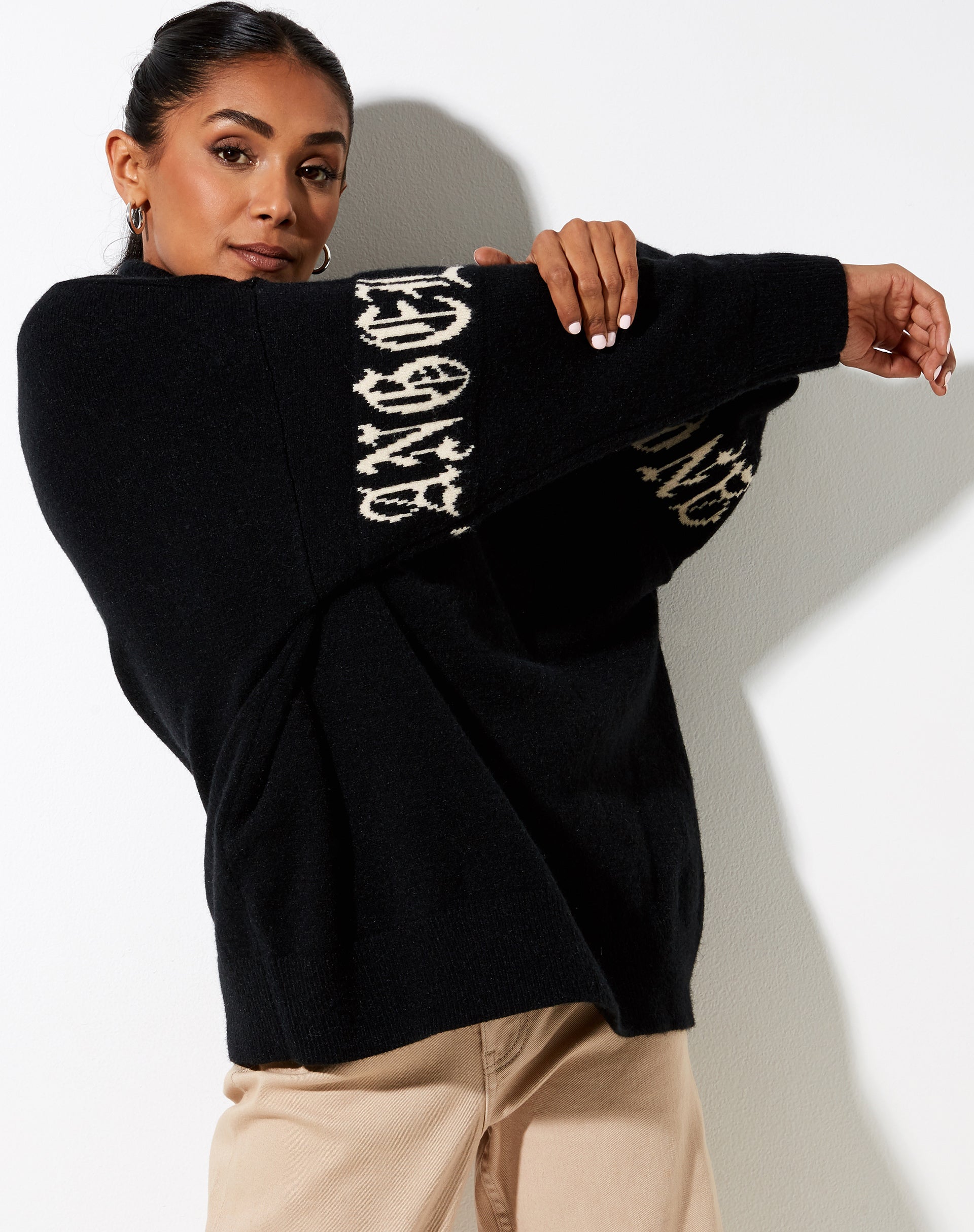 Image de Tusca Sweatshirt noir avec ange sur la manche