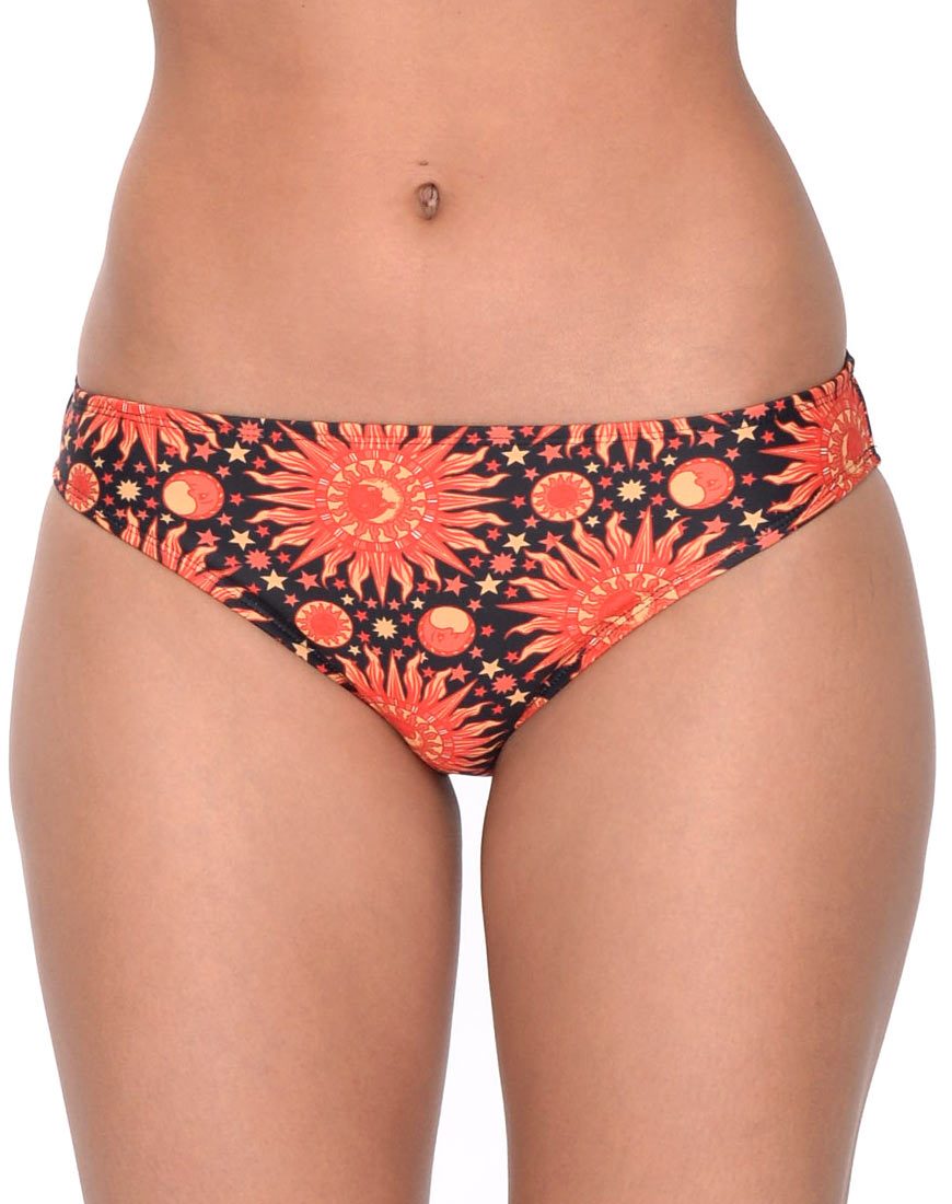 Bas de bikini enveloppant torsadé, coloris Flaming Skies