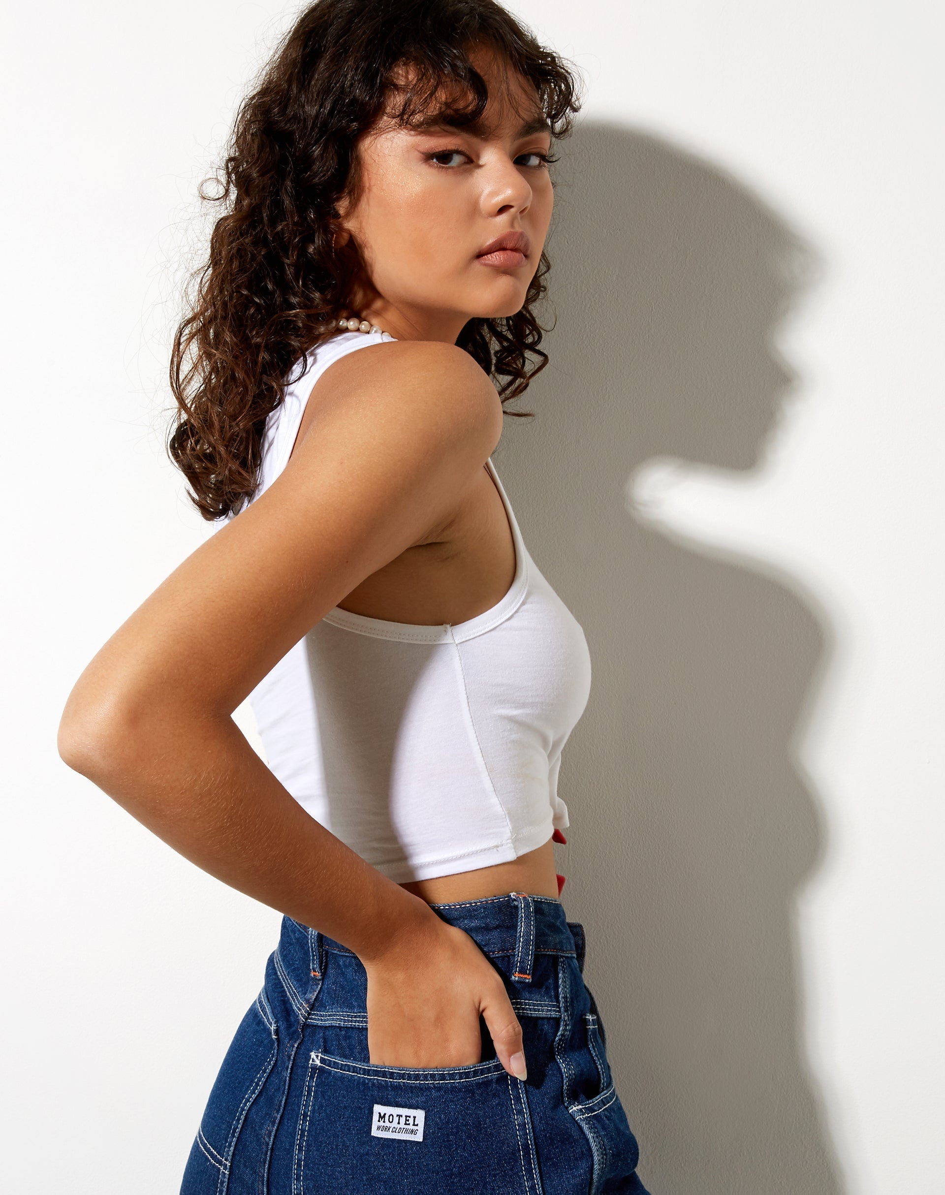 Image de Vasque Vest Top in White Mushroom Embro