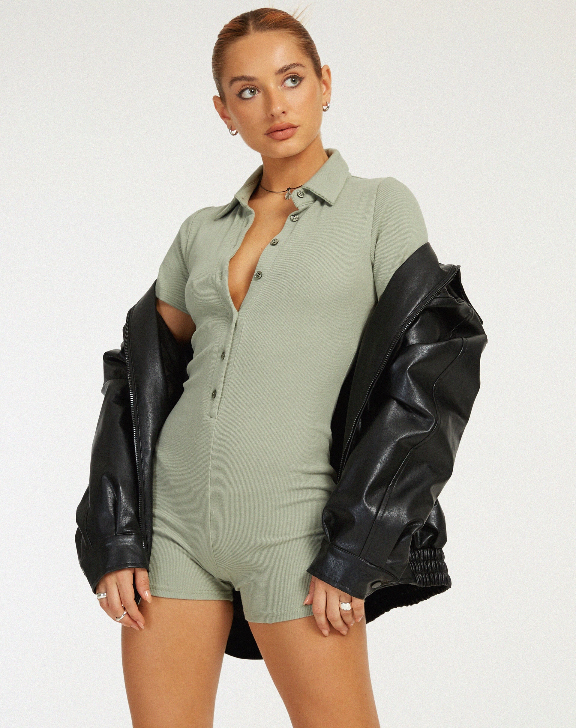 image de Waren Playsuit in Olive