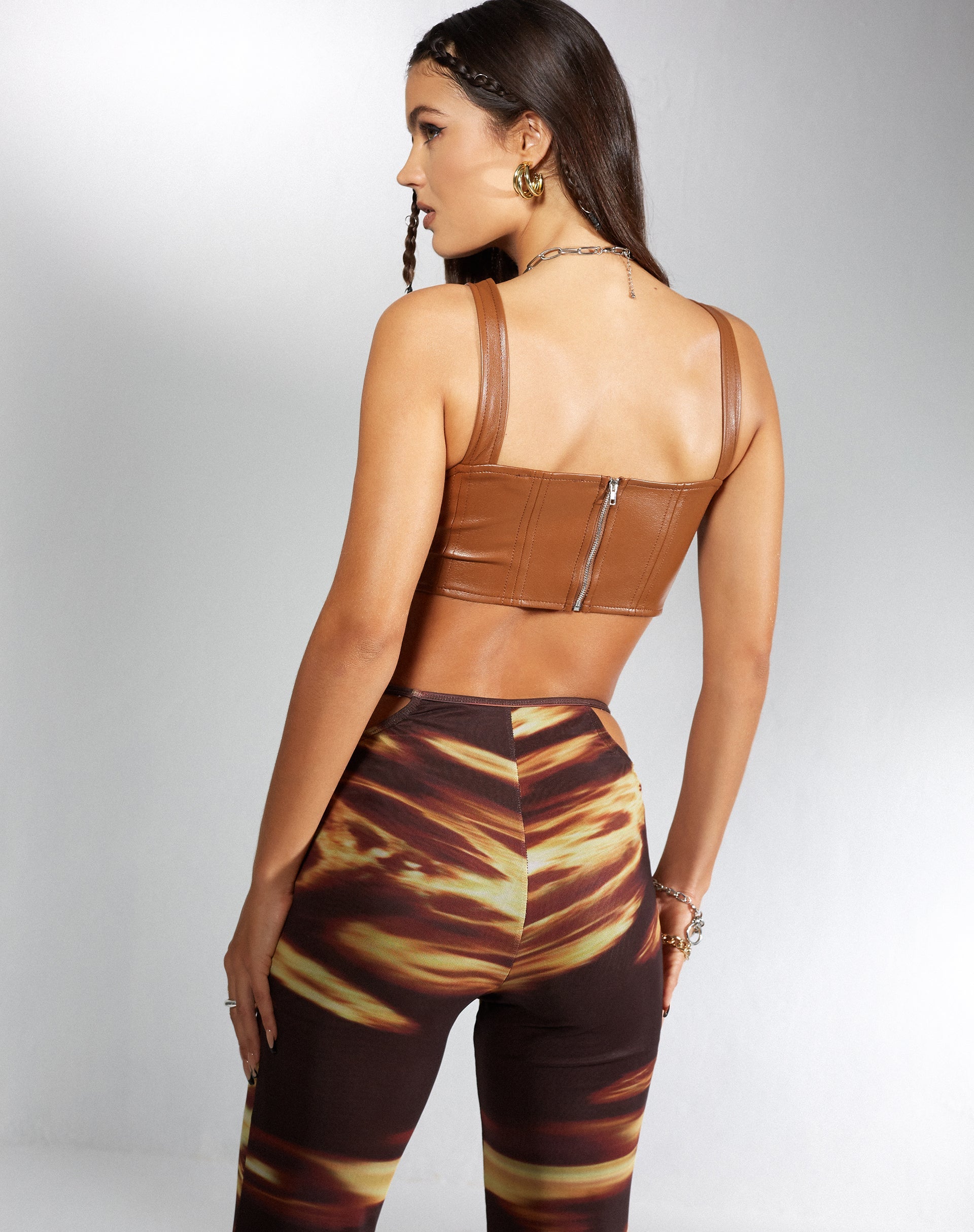 Image de MOTEL X IRIS Wawi Crop Top en PU Chocolat