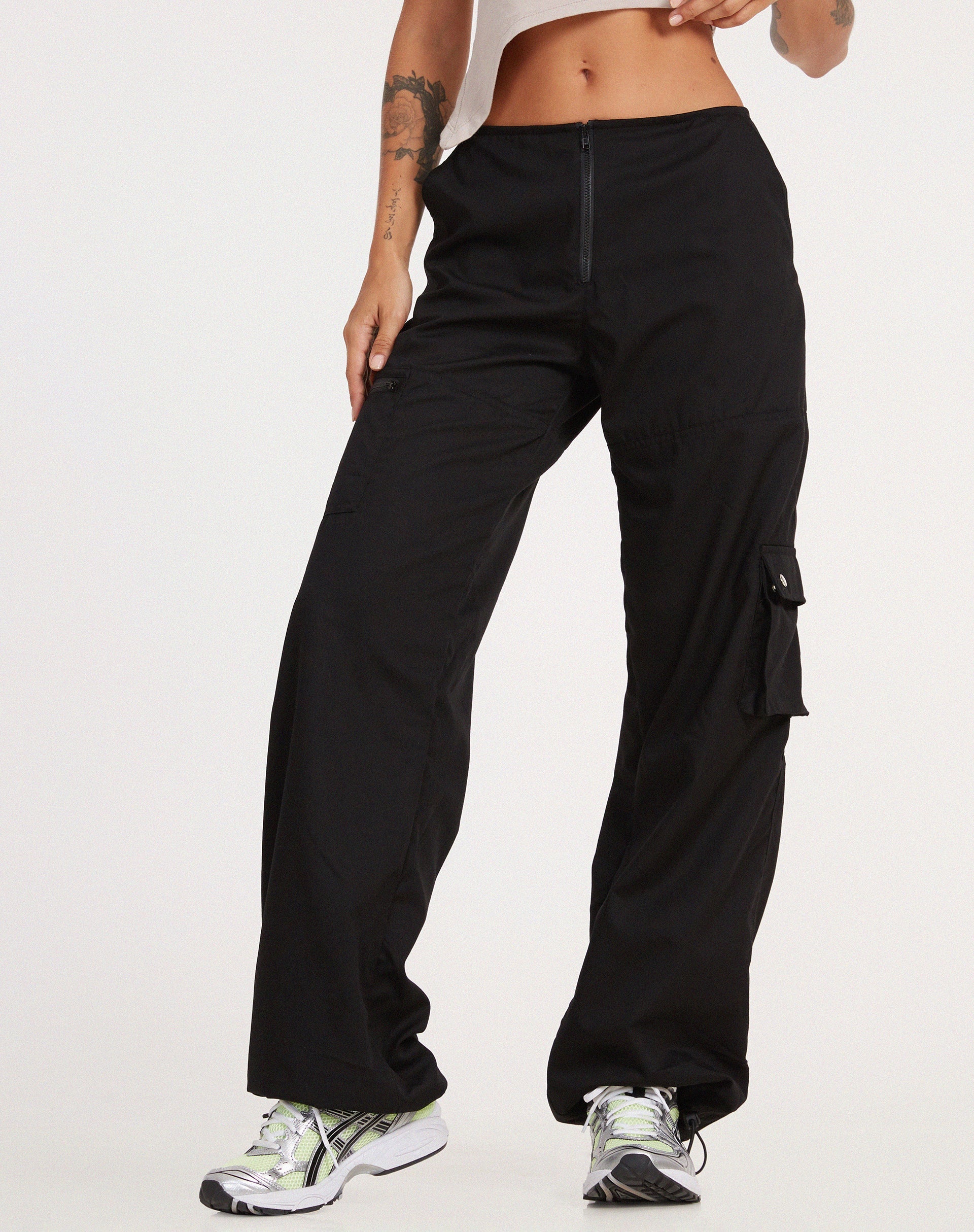 Image de Xander Cargo Trouser en Cotton Drill Black