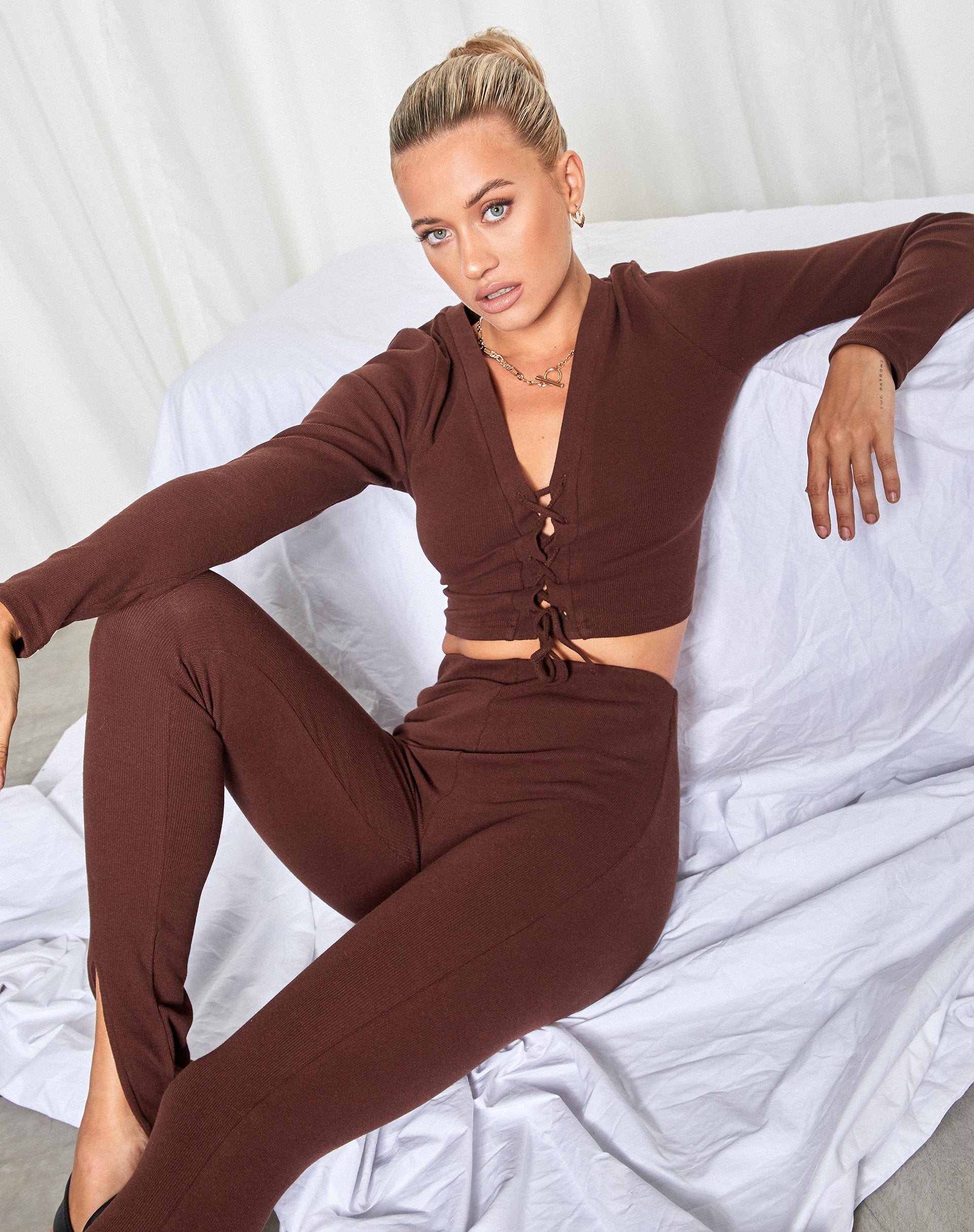 Image de Delona Long Sleeve Top in Brown