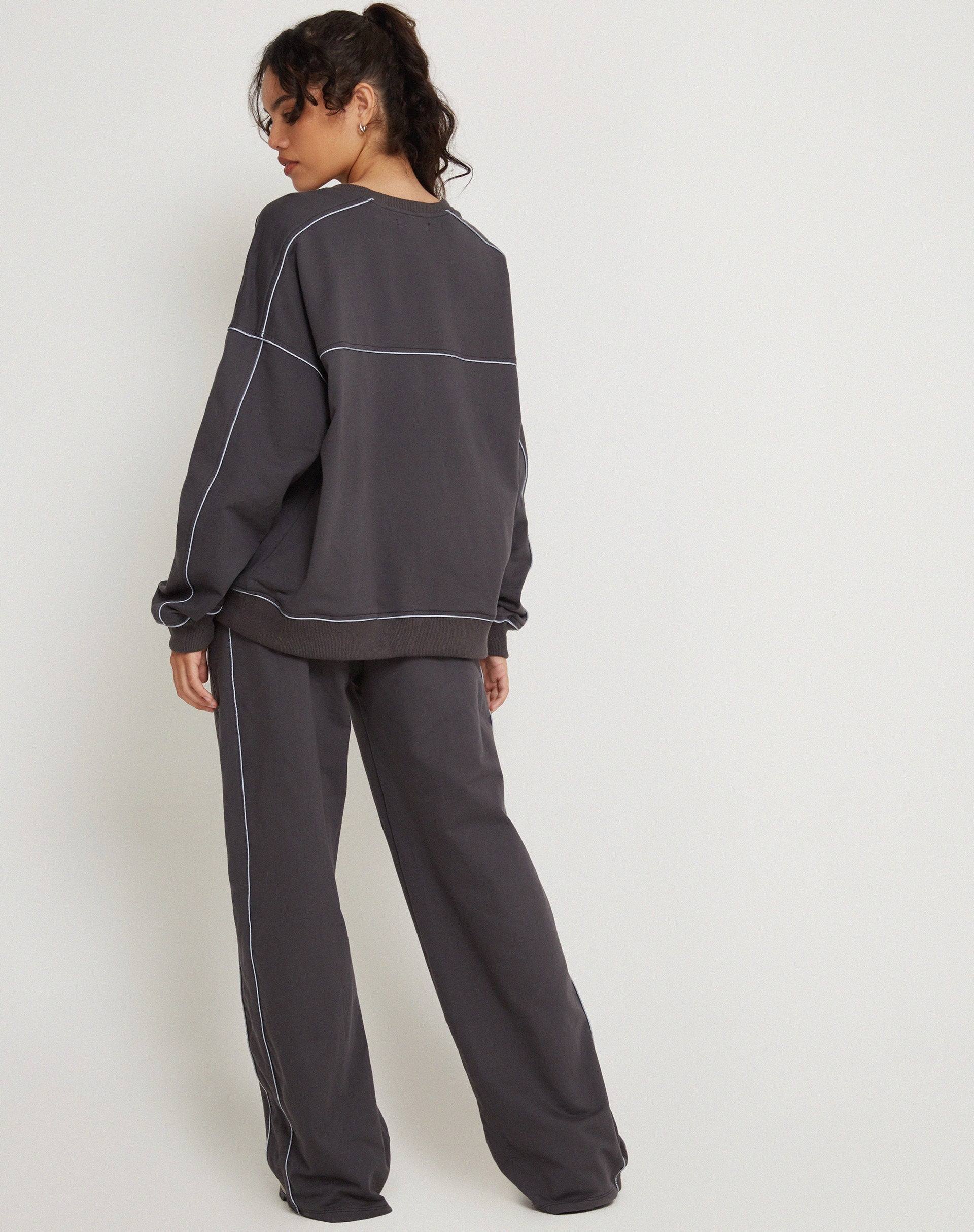 Image de Imogen Sweatshirt en Beluga Grey