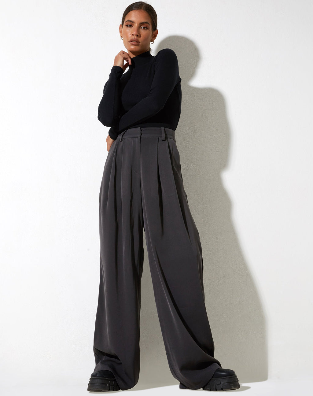 Pantalon Yeka en Tailoring Charcoal