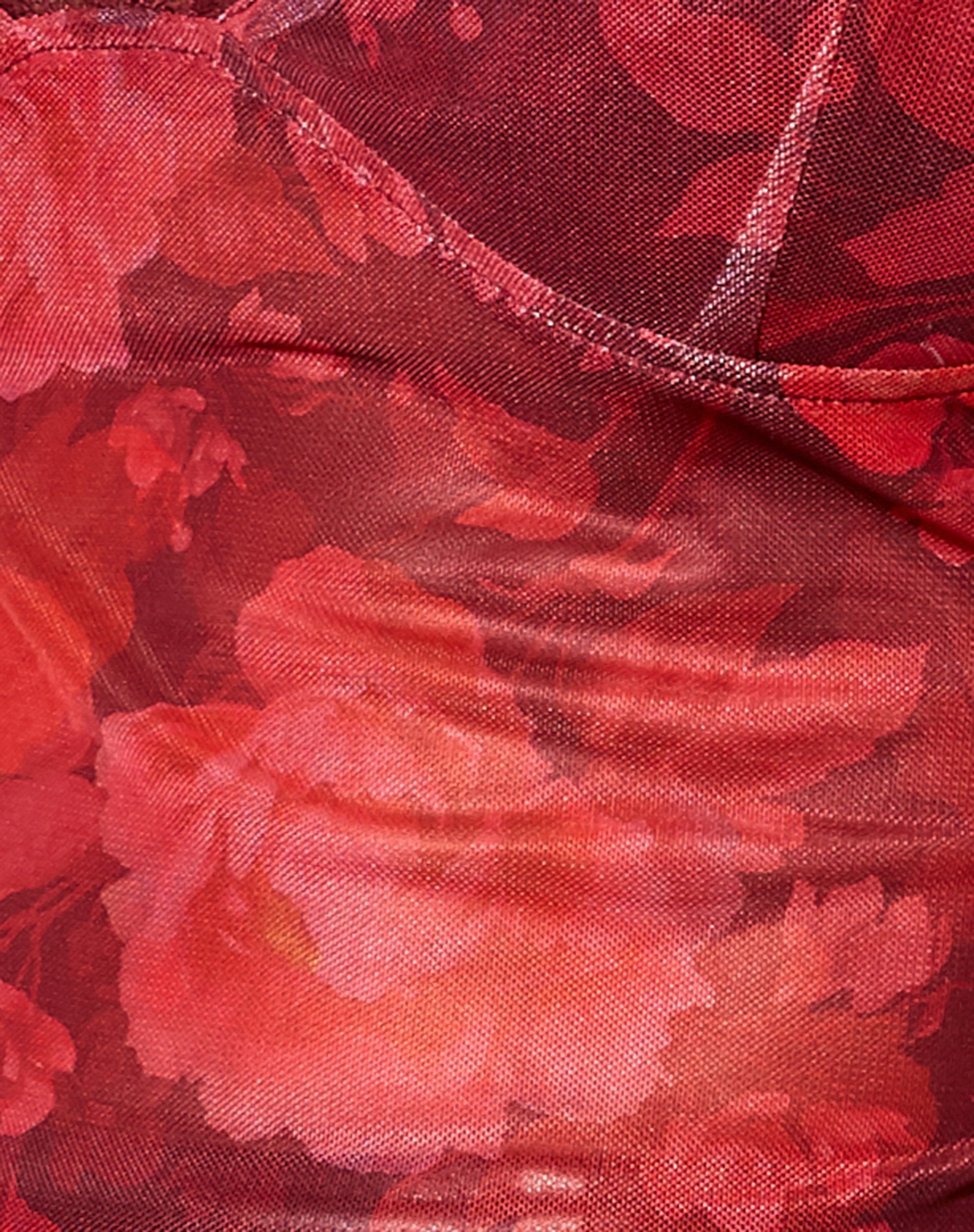 Image de Yenika Crop Top in Rough Rose Burgundy